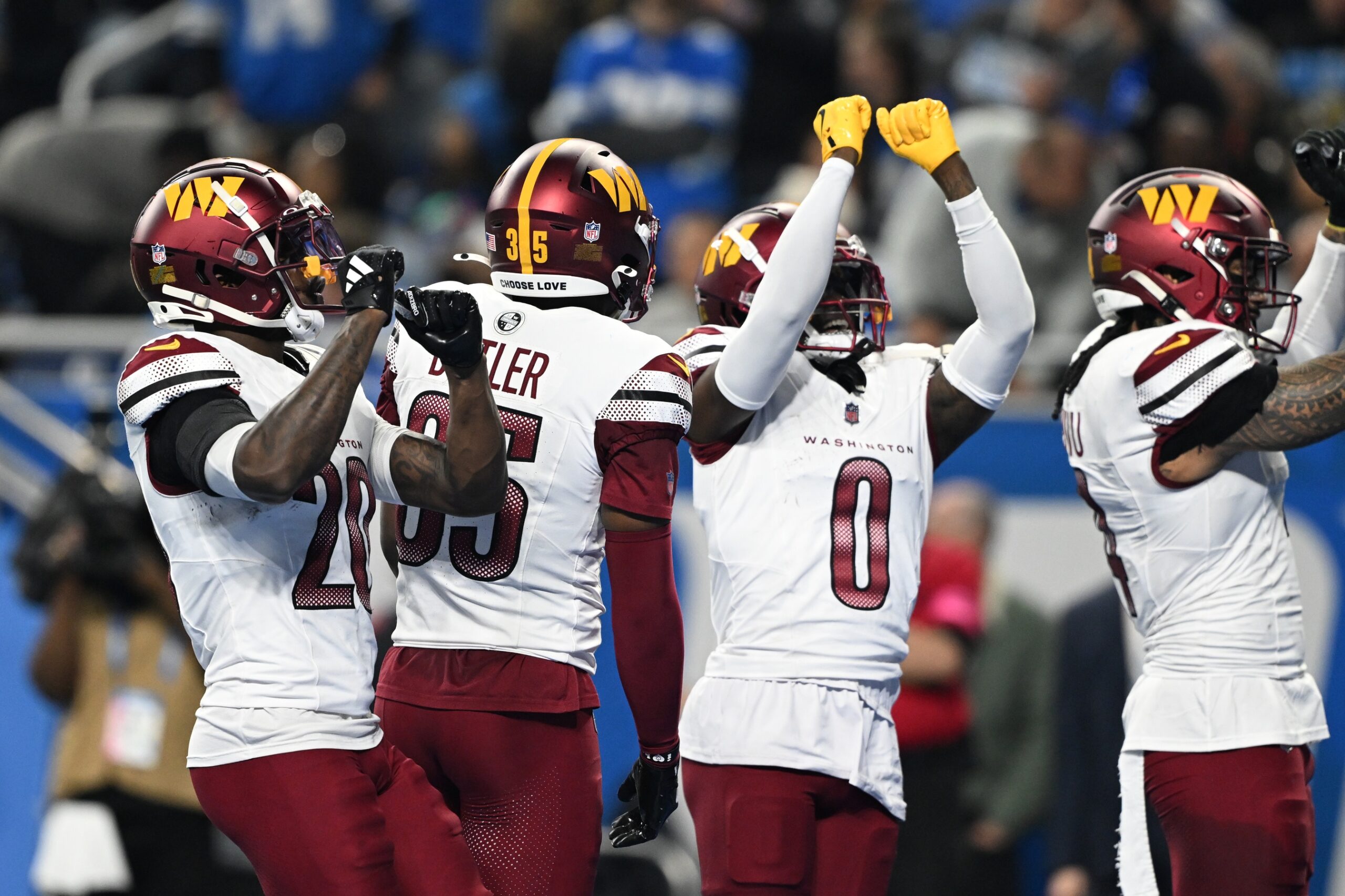  Chicago vs Washington AI Prediction: Free NFL Betting Insights for Oct 13. Credit USA TODAY/IMAGN