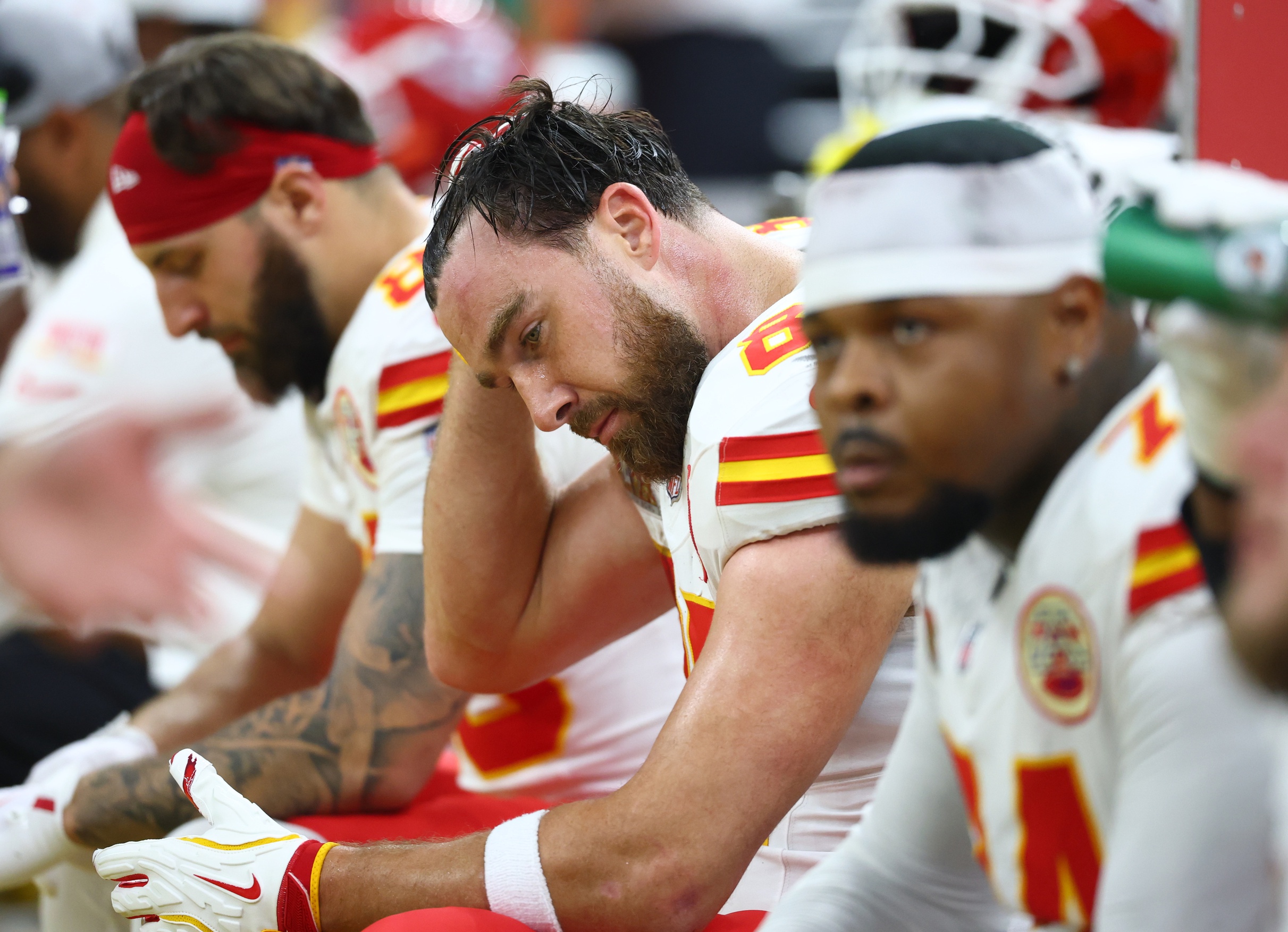 The defending-champion-caliber Kansas City Chiefs host the Philadelphia Eagles at GEHA Field at Arrowhead on Sunday, September 14, 2025 (4:25 p.m. ET), in a marquee Week 2 rematch of last season’s high-profile meetings. Early markets make Kansas City a slight home favorite at about –1.5 with a total near 45, hinting at a tight, possession-driven game where red-zone execution and explosives decide it late. Philadelphia vs Kansas City AI Prediction: Free NFL Betting Insights for Sep 14. Credit USA TODAY/IMAGN