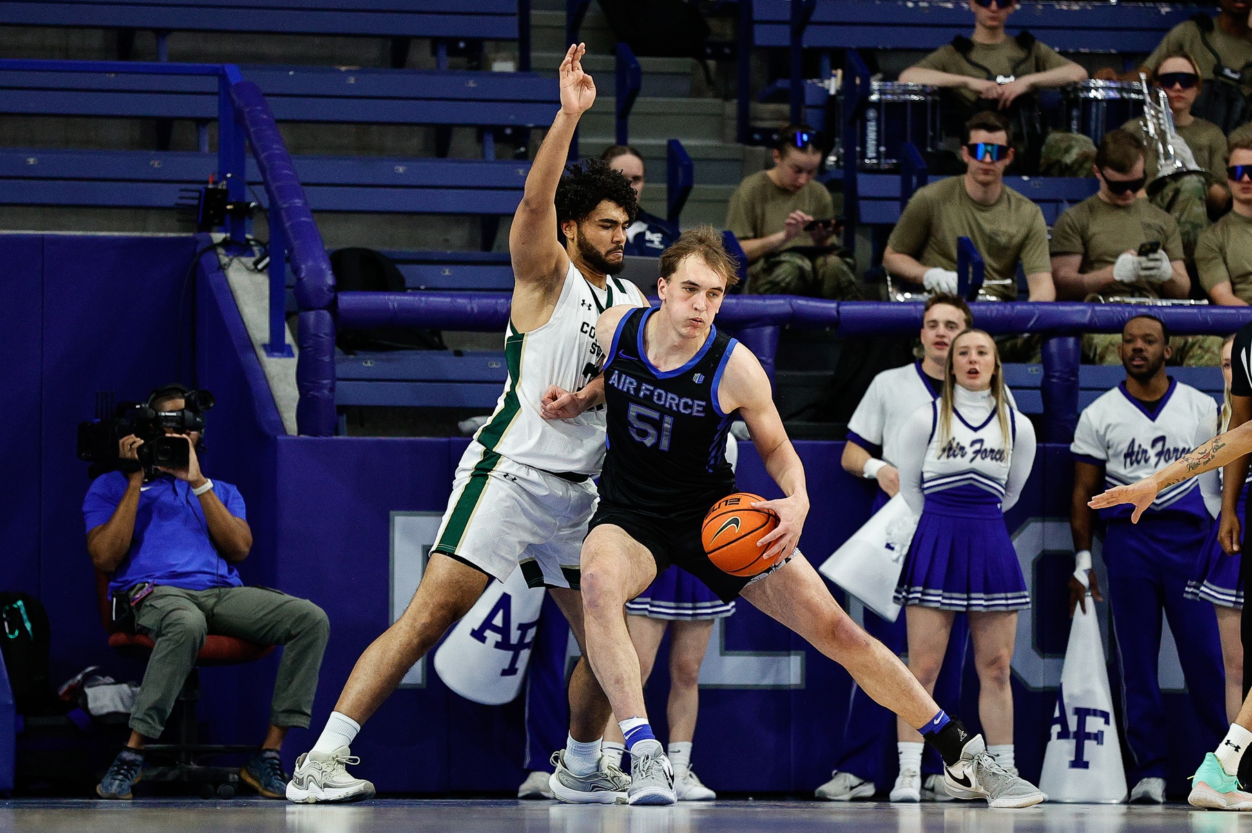  Hawaii vs Air Force AI Prediction: Free CBB Betting Insights for Jan 01. Credit USA TODAY/IMAGN