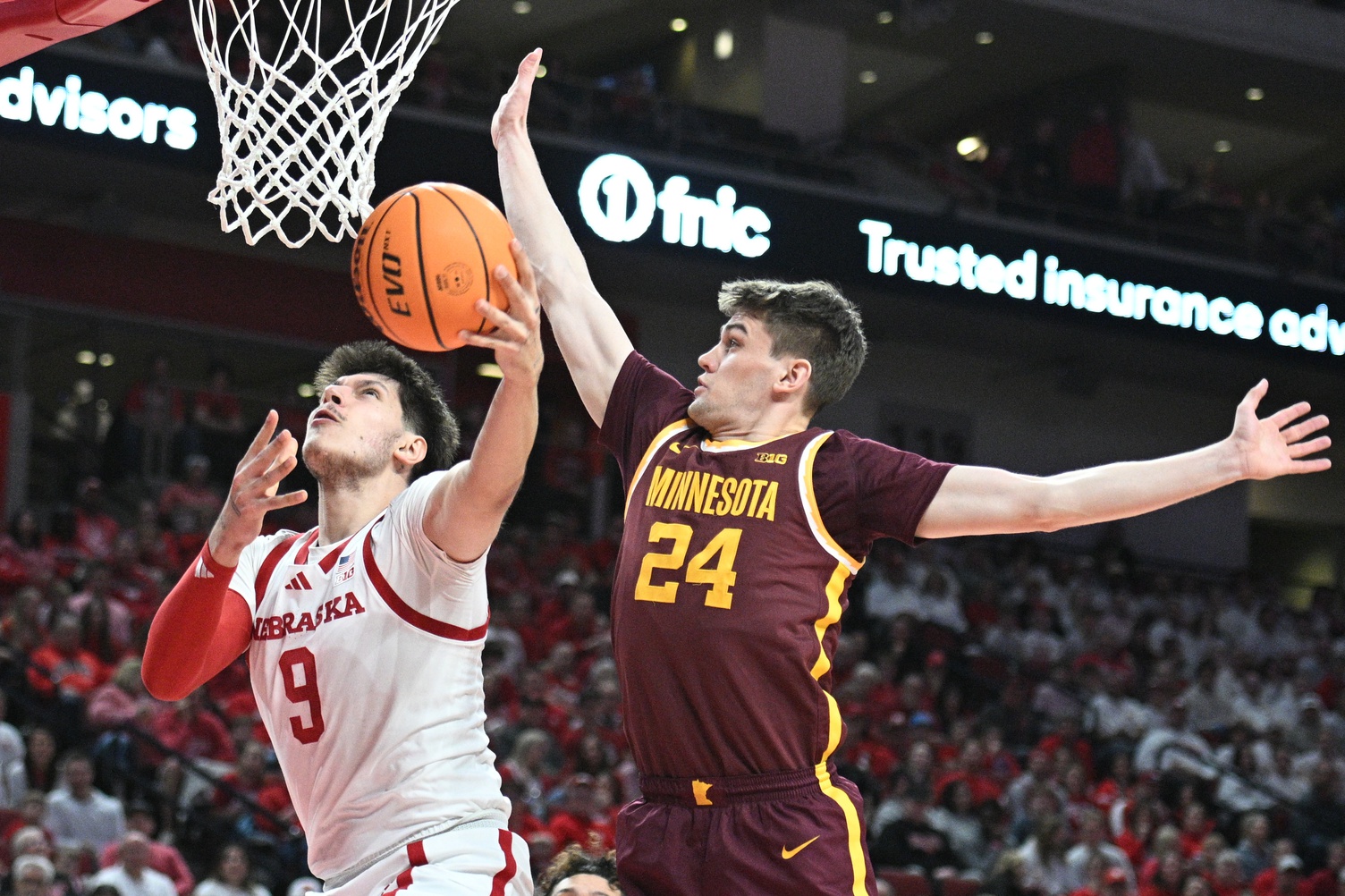  Michigan State vs Minnesota AI Prediction: Free CBB Betting Insights for Jan 01. Credit USA TODAY/IMAGN
