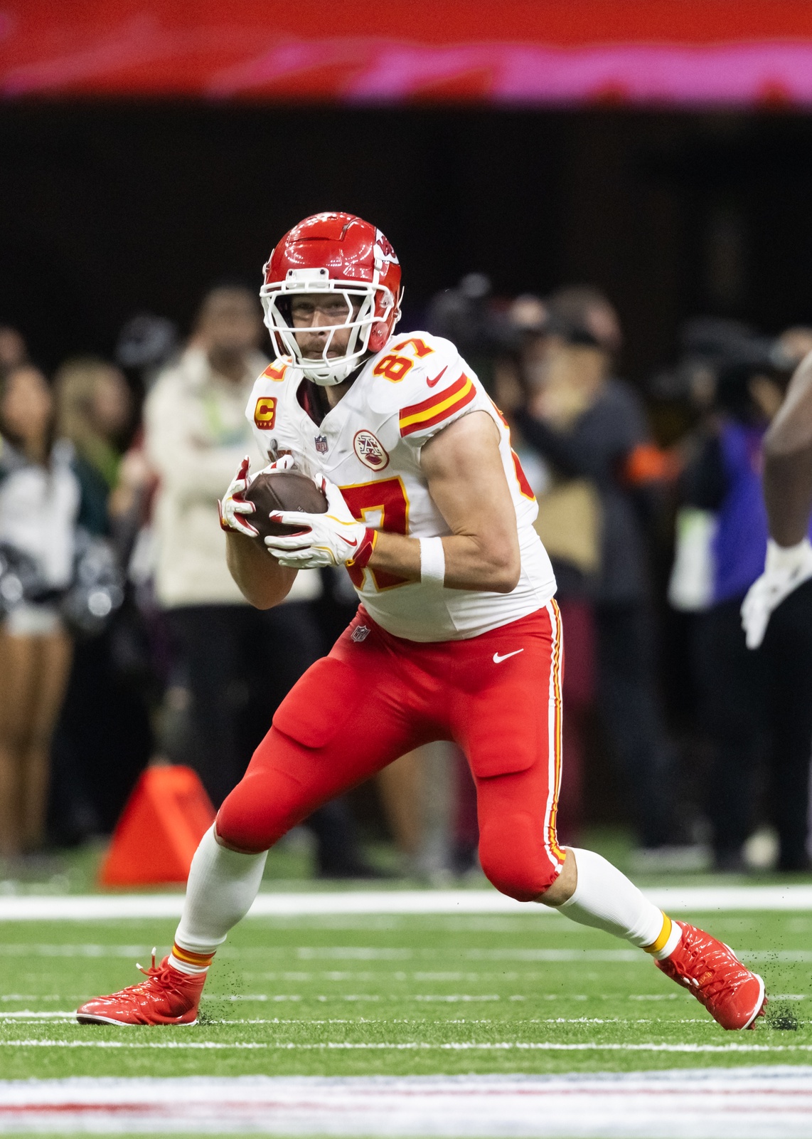  Los Angeles vs Kansas City AI Prediction: Free NFL Betting Insights for Dec 14. Credit USA TODAY/IMAGN
