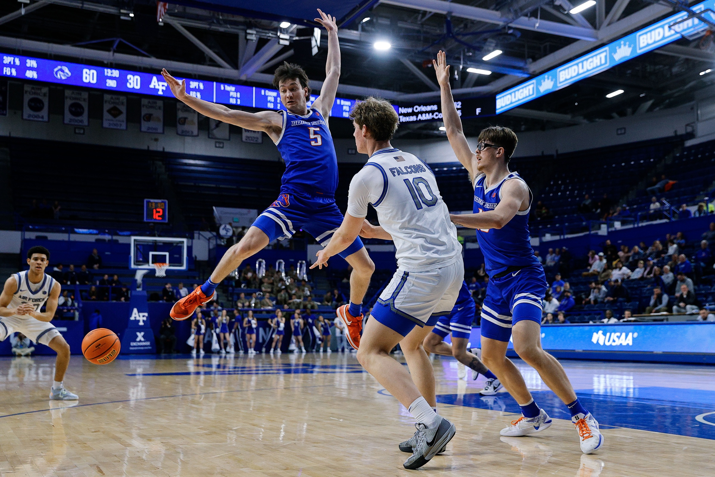  New Mexico vs Air Force AI Prediction: Free CBB Betting Insights for Jan 01. Credit USA TODAY/IMAGN