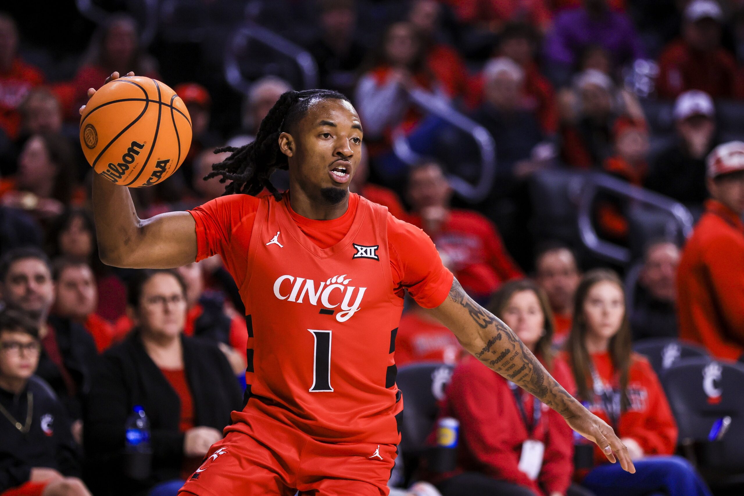  Oklahoma State vs Cincinnati AI Prediction: Free CBB Betting Insights for Jan 01. Credit USA TODAY/IMAGN
