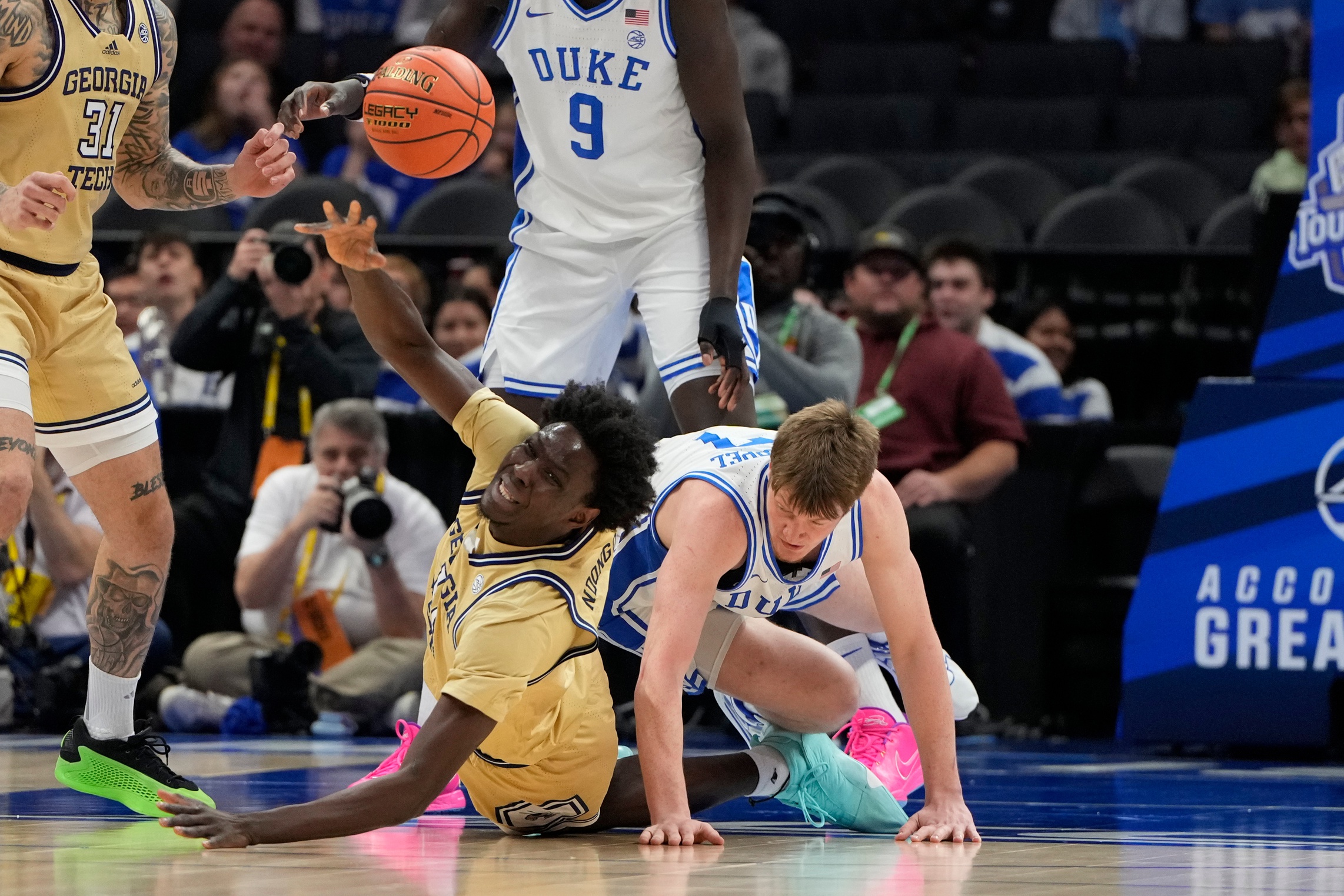  North Carolina vs Georgia Tech AI Prediction: Free CBB Betting Insights for Jan 01. Credit USA TODAY/IMAGN