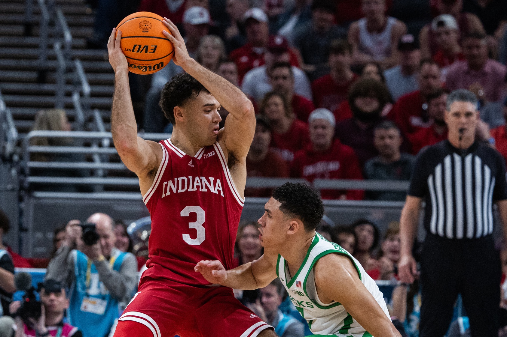  Washington vs Indiana AI Prediction: Free CBB Betting Insights for Jan 01. Credit USA TODAY/IMAGN