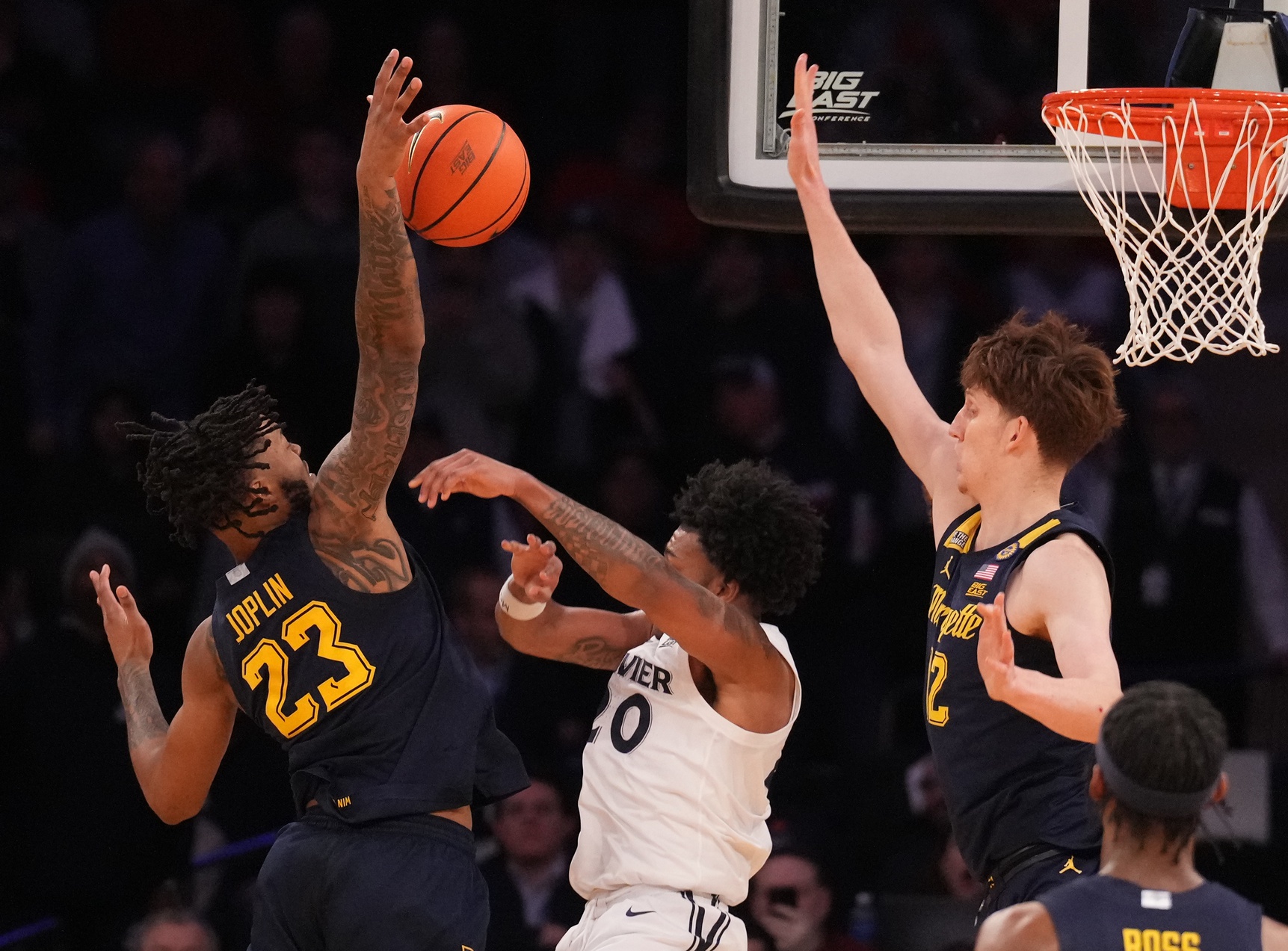 Dayton vs Marquette AI Prediction: Free CBB Betting Insights for Nov 19. Credit USA TODAY/IMAGN