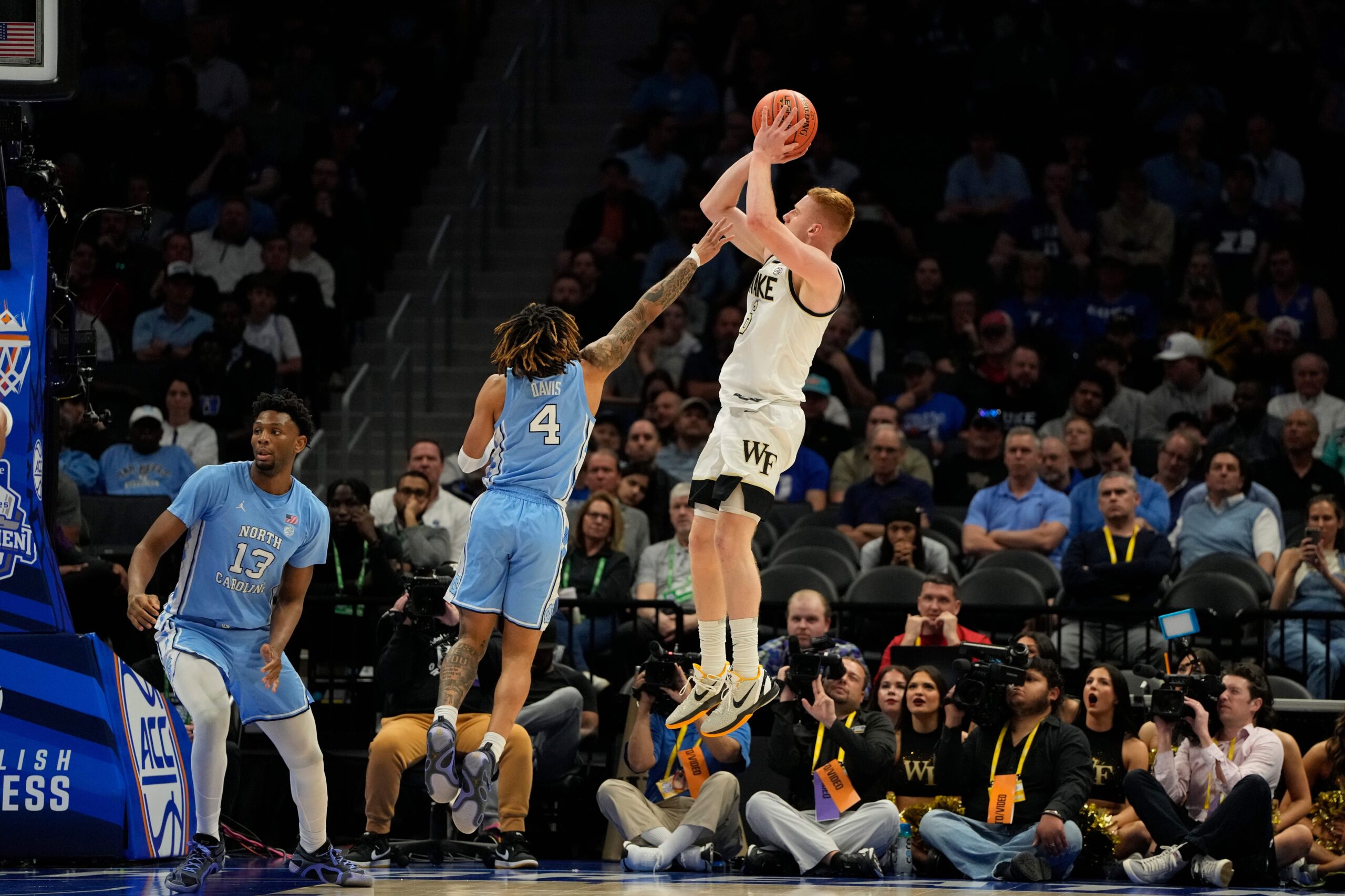  Stanford vs Wake Forest AI Prediction: Free CBB Betting Insights for Jan 01. Credit USA TODAY/IMAGN