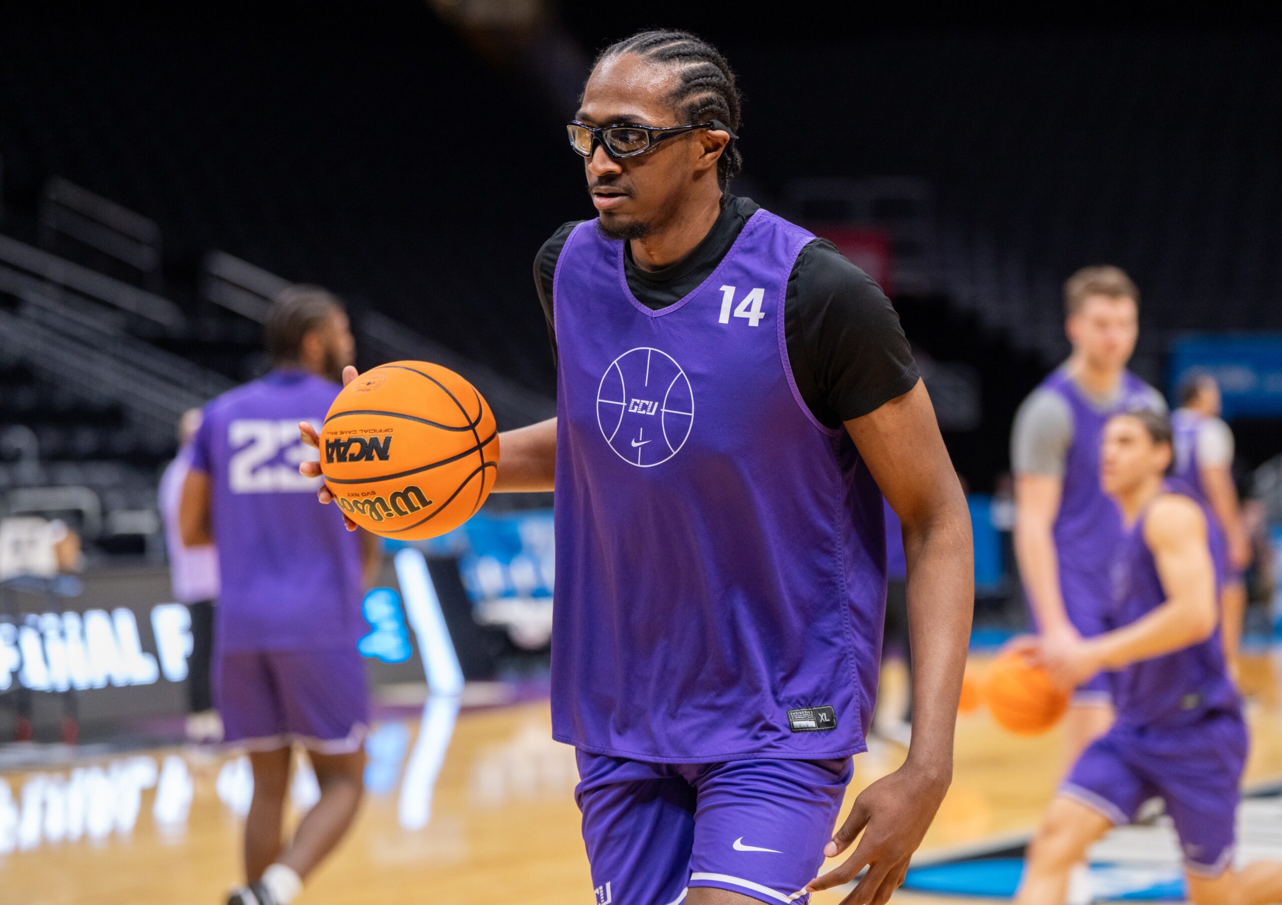 UC Davis vs Grand Canyon AI Prediction: Free CBB Betting Insights for Jan 01. Credit USA TODAY/IMAGN