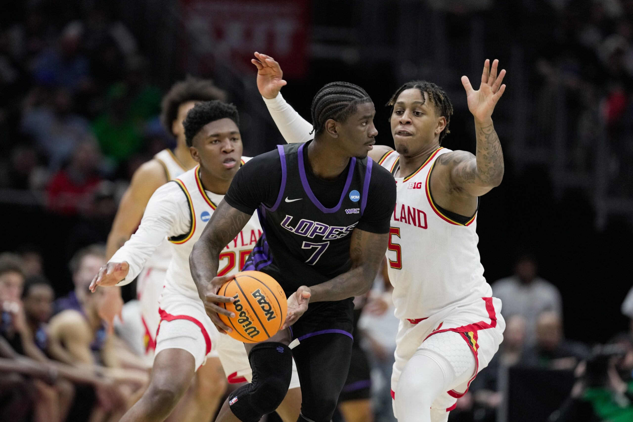 UNLV vs Grand Canyon AI Prediction: Free CBB Betting Insights for Jan 01. Credit USA TODAY/IMAGN