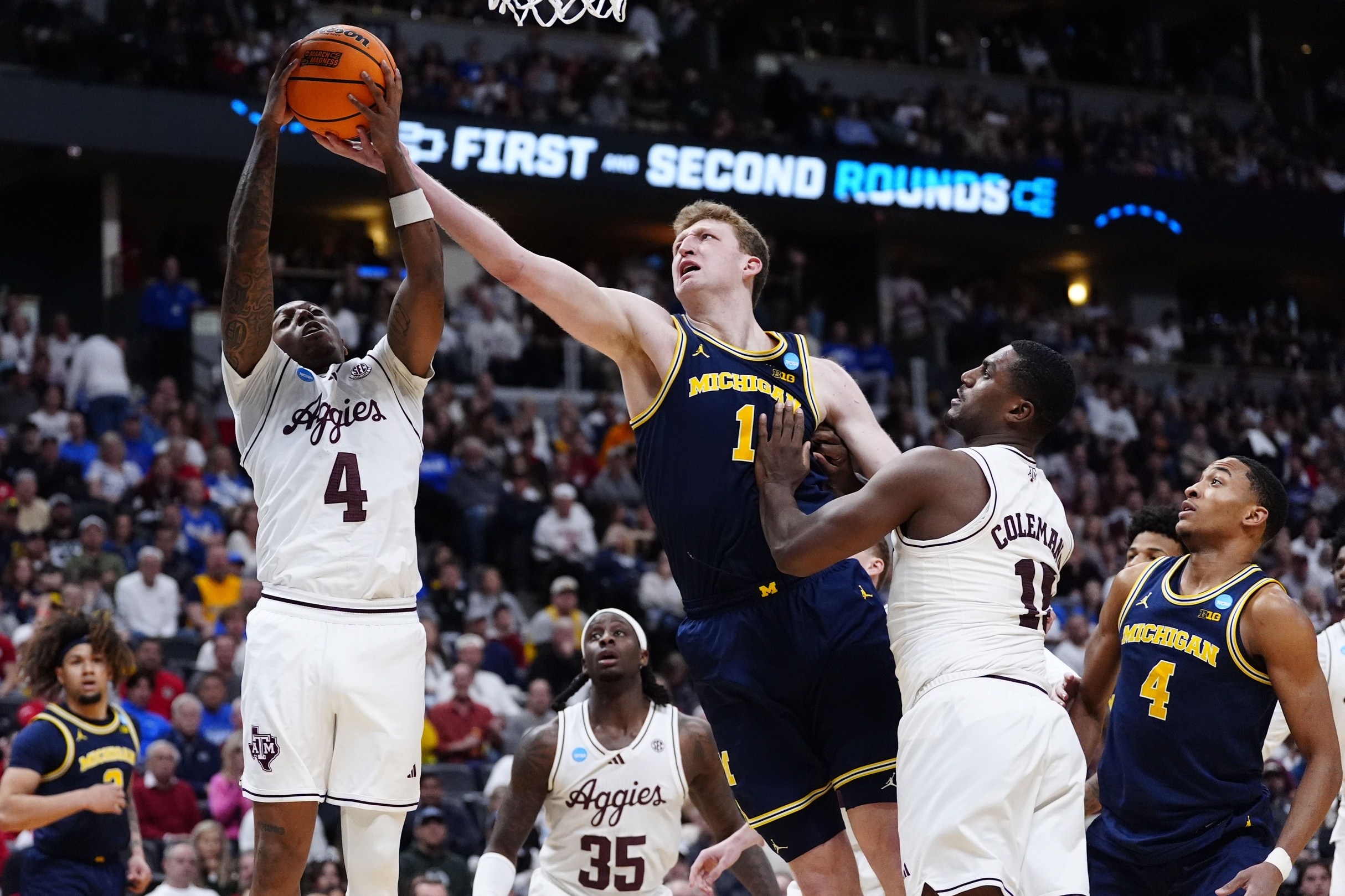  Mississippi State vs Texas A&M AI Prediction: Free CBB Betting Insights for Jan 20. Credit USA TODAY/IMAGN