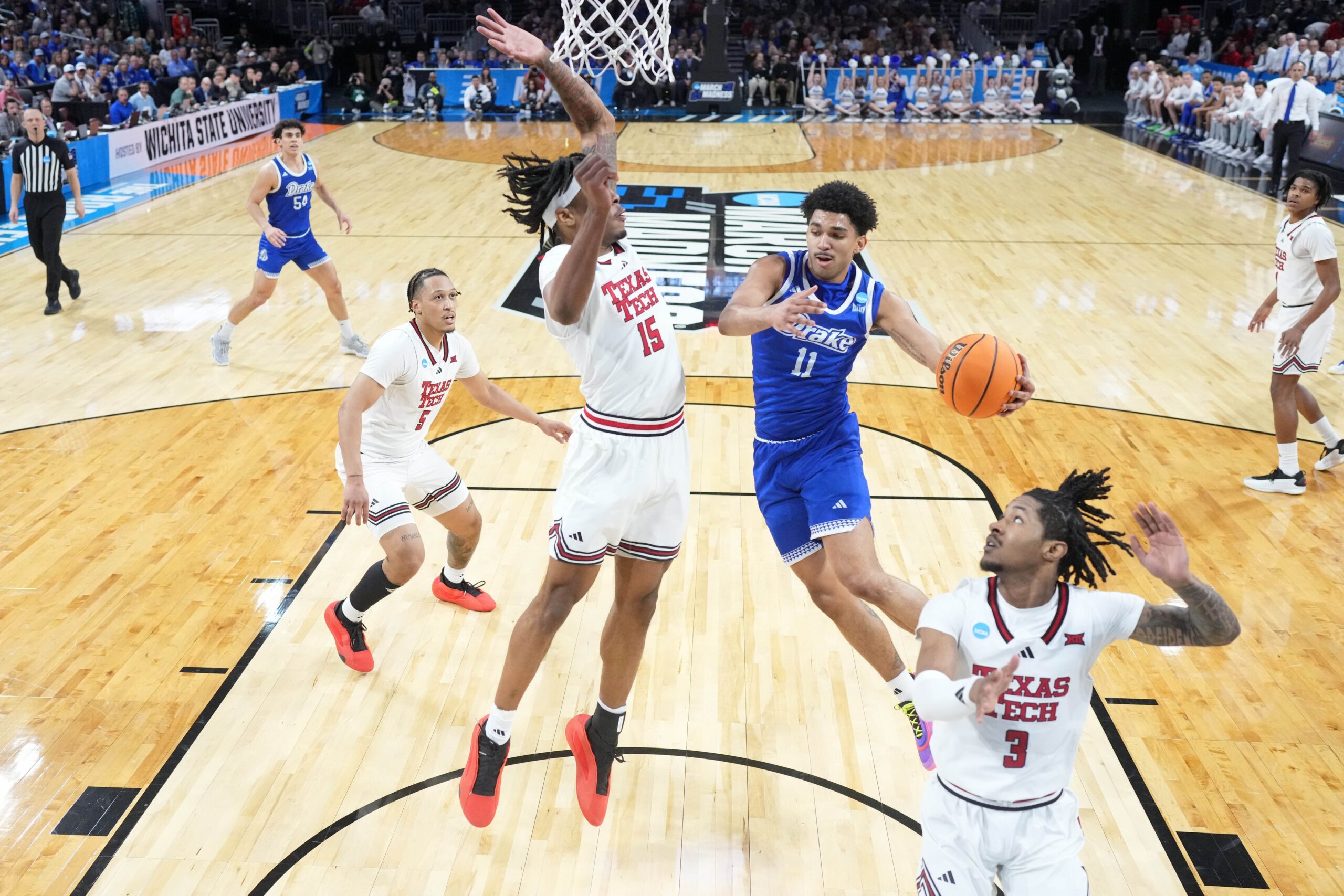  Drake vs Murray State AI Prediction: Free CBB Betting Insights for Dec 18. Credit USA TODAY/IMAGN