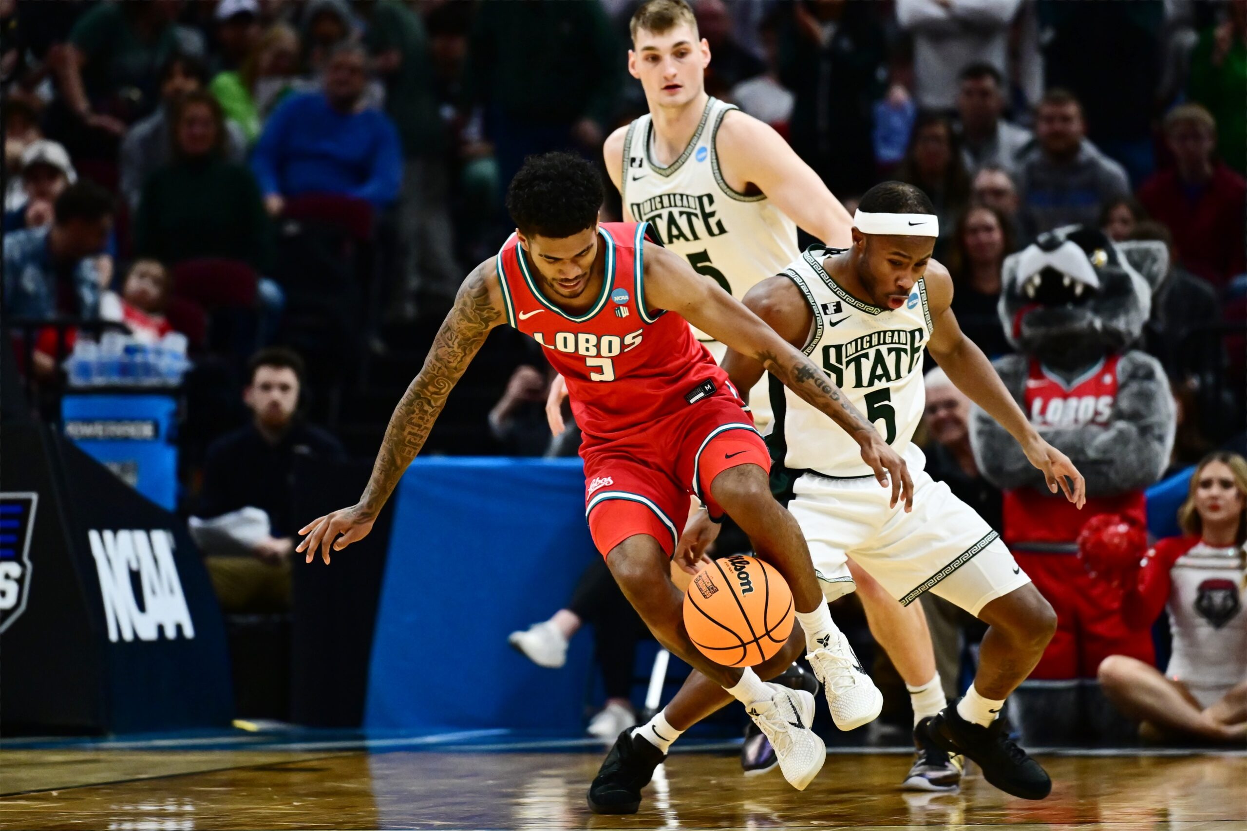Air Force vs New Mexico AI Prediction: Free CBB Betting Insights for Jan 01. Credit USA TODAY/IMAGN