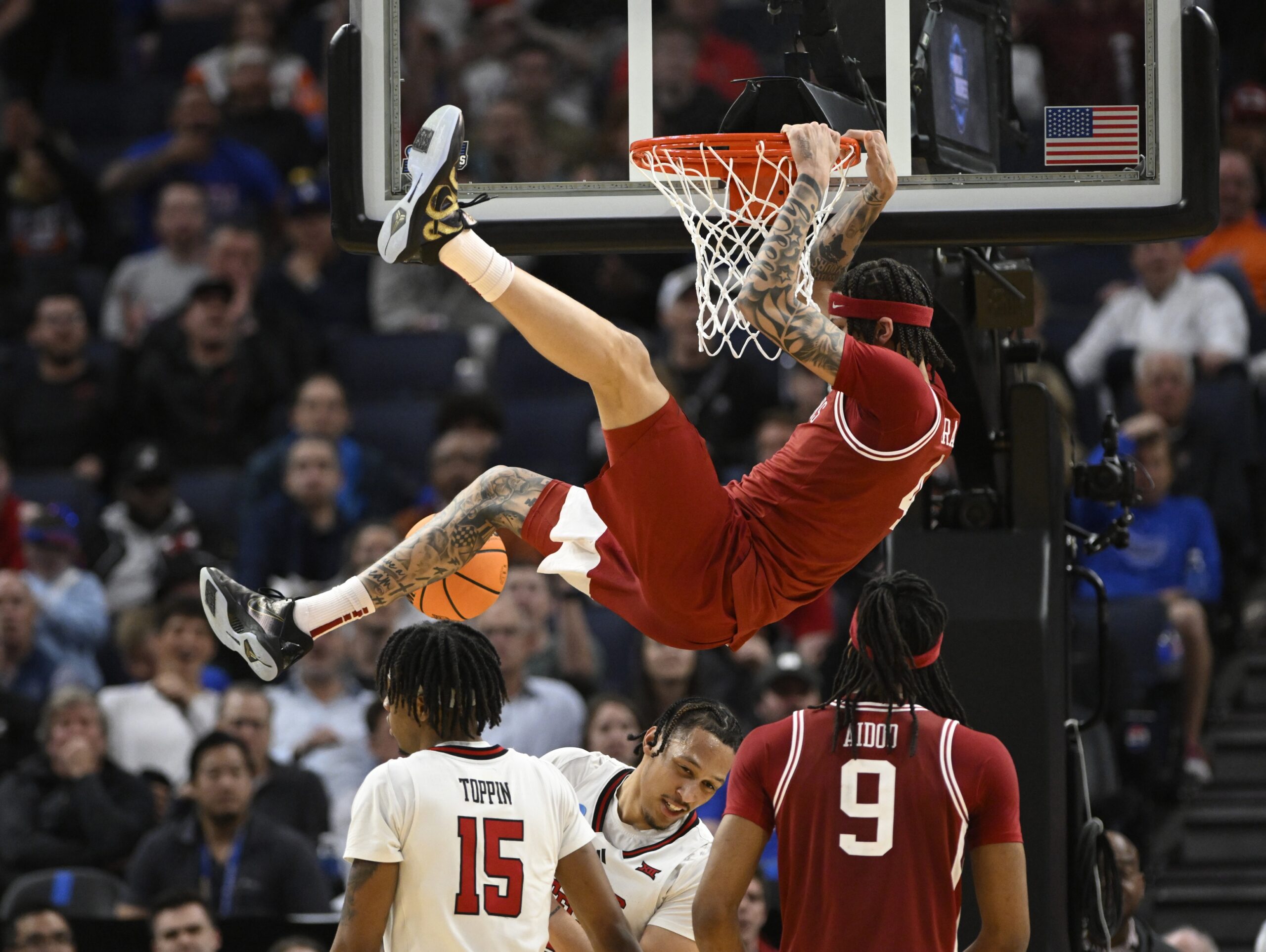  Central Arkansas vs Arkansas AI Prediction: Free CBB Betting Insights for Nov 11. Credit USA TODAY/IMAGN