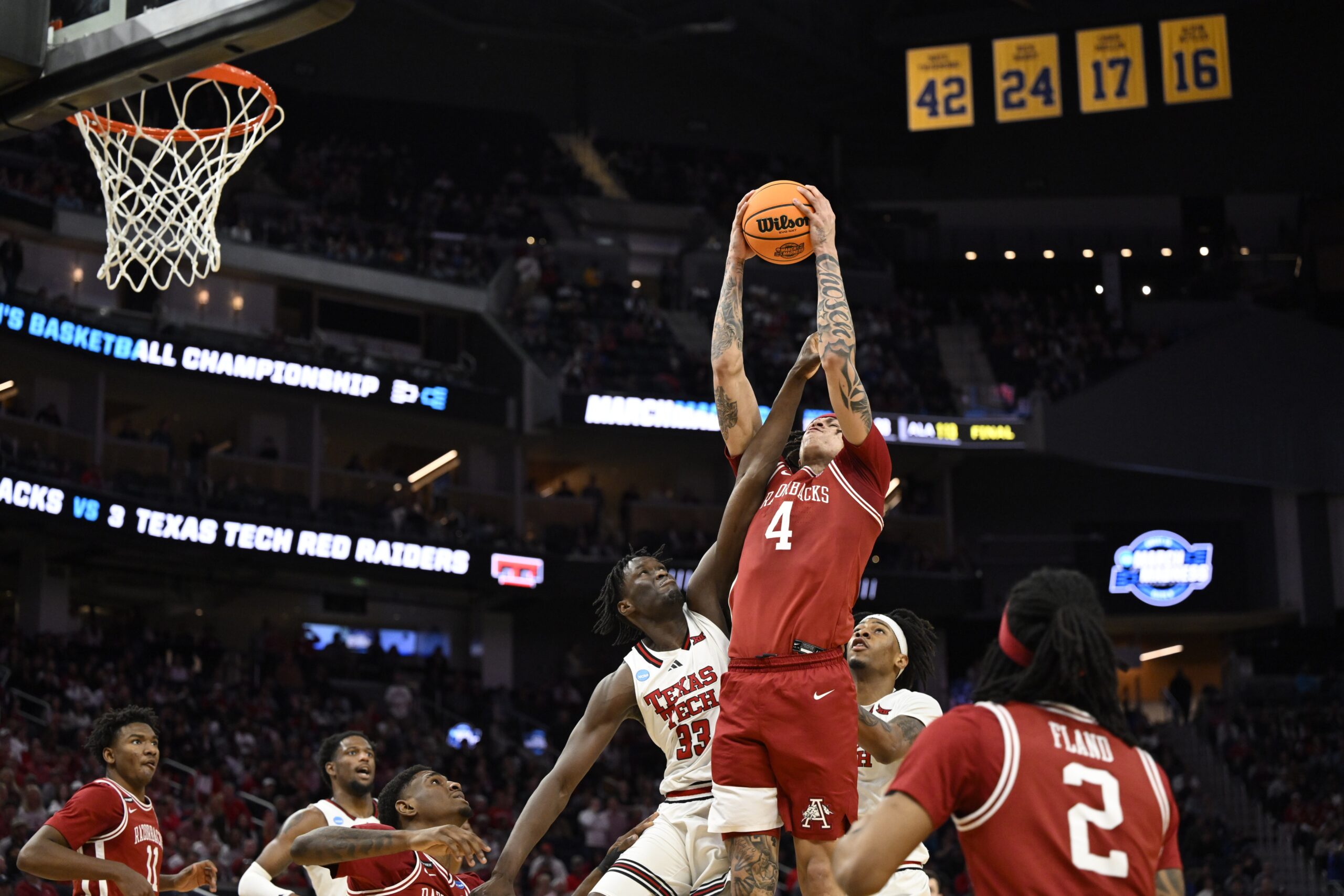 Auburn vs Arkansas AI Prediction: Free CBB Betting Insights for Feb 14. Credit USA TODAY/IMAGN