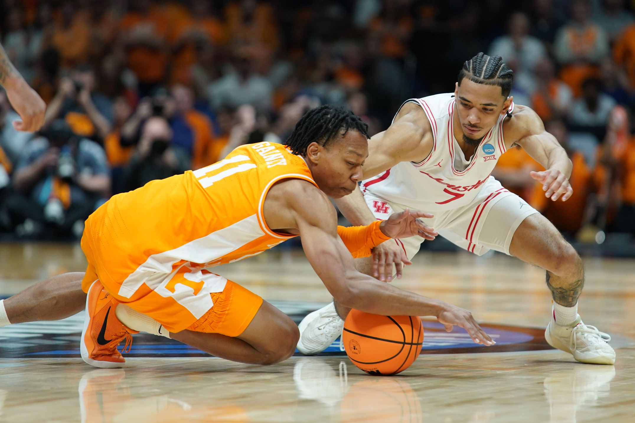  LSU vs Tennessee AI Prediction: Free CBB Betting Insights for Feb 14. Credit USA TODAY/IMAGN