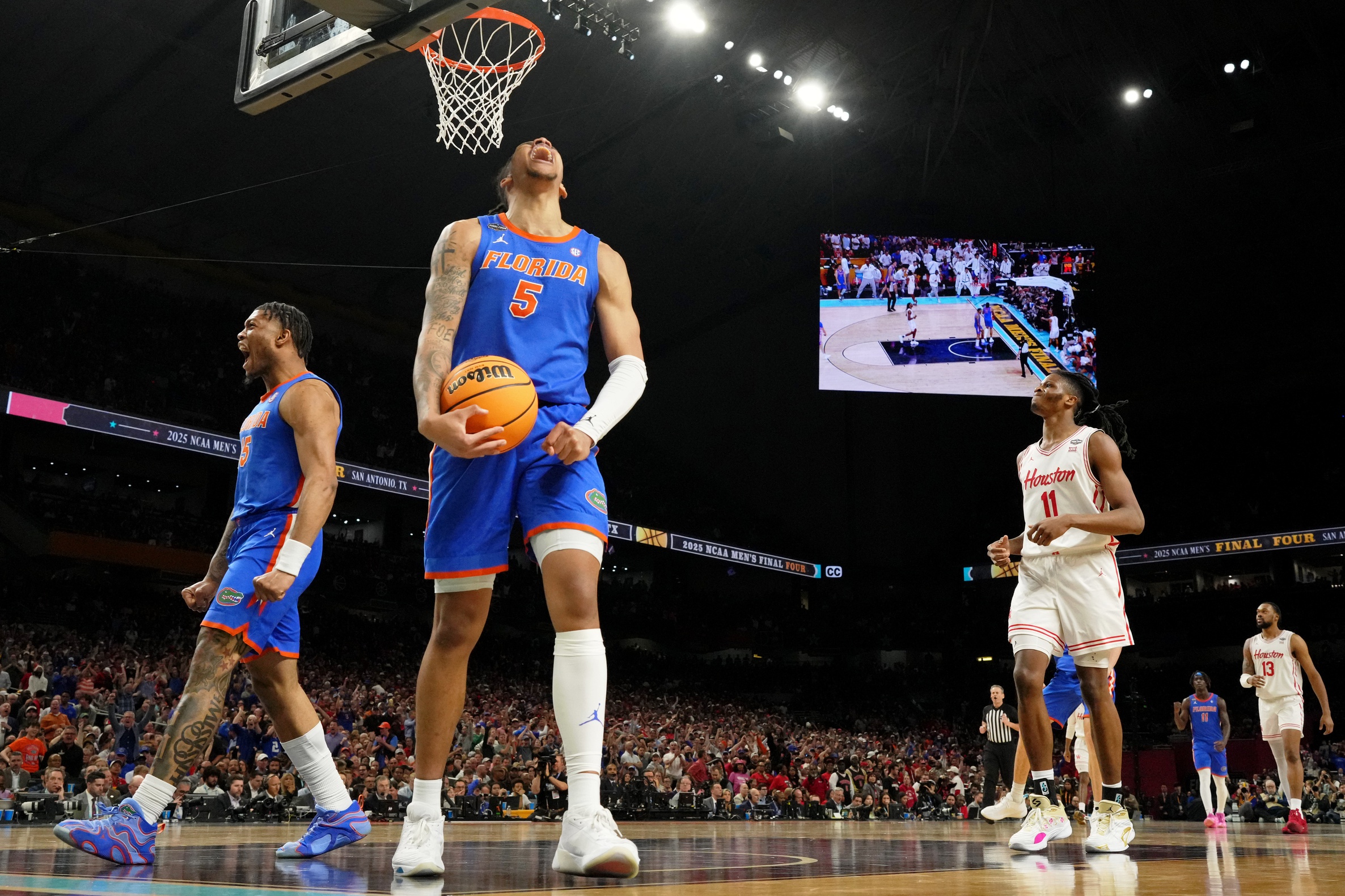  South Carolina vs Florida AI Prediction: Free CBB Betting Insights for Feb 17. Credit USA TODAY/IMAGN