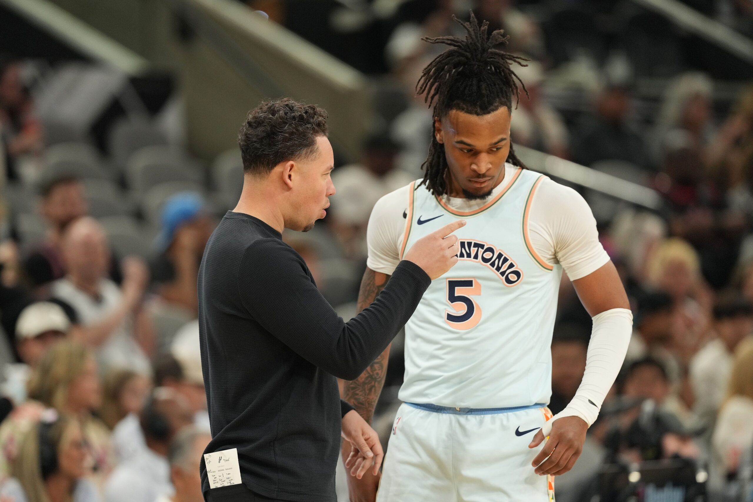  Philadelphia vs San Antonio AI Prediction: Free NBA Betting Insights for Jan 01. Credit USA TODAY/IMAGN