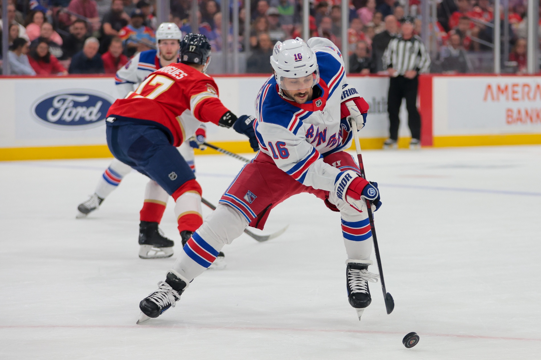  Minnesota vs New York AI Prediction: Free NHL Betting Insights for Oct 20. Credit USA TODAY/IMAGN