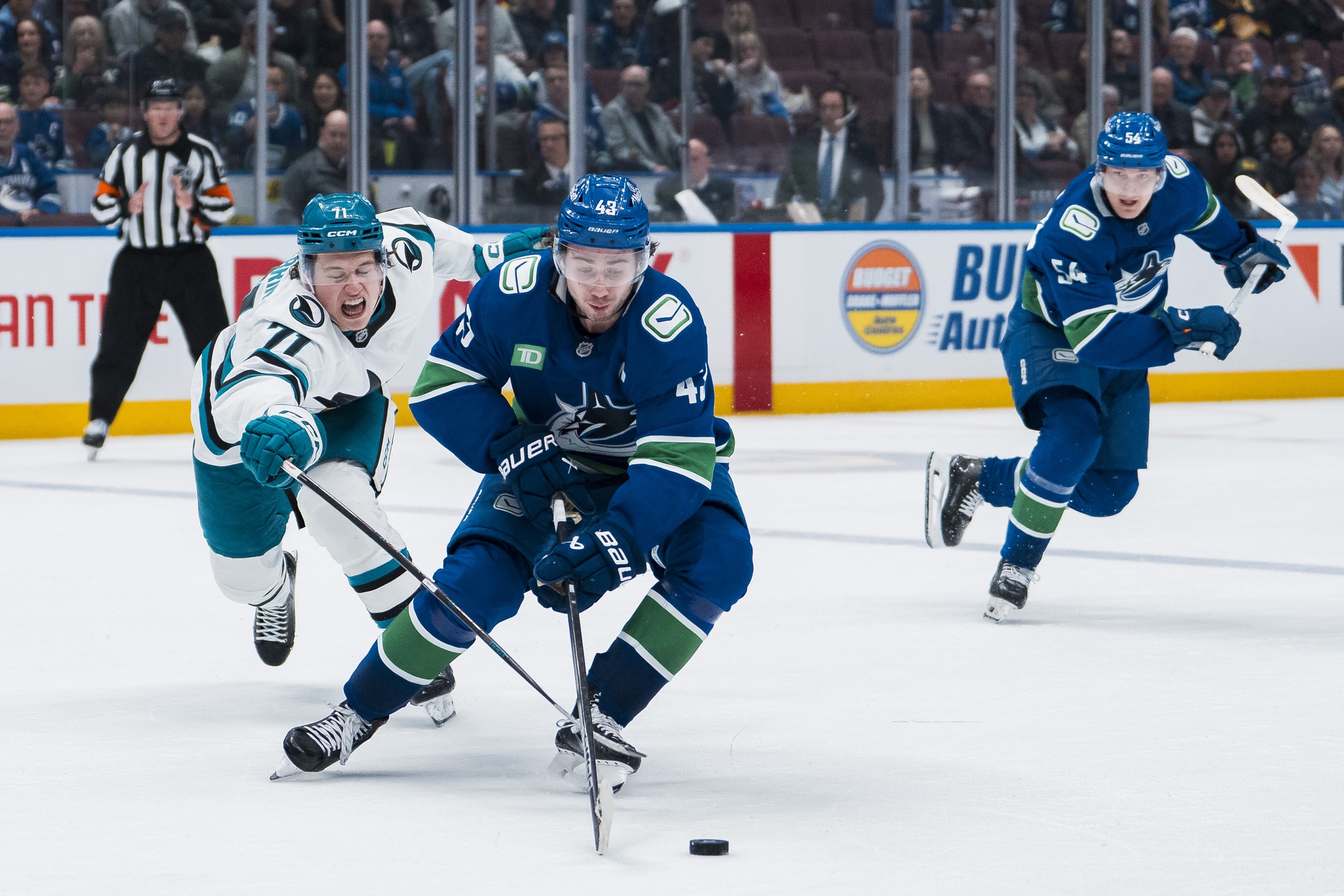  Pittsburgh vs San Jose AI Prediction: Free NHL Betting Insights for Oct 18. Credit USA TODAY/IMAGN