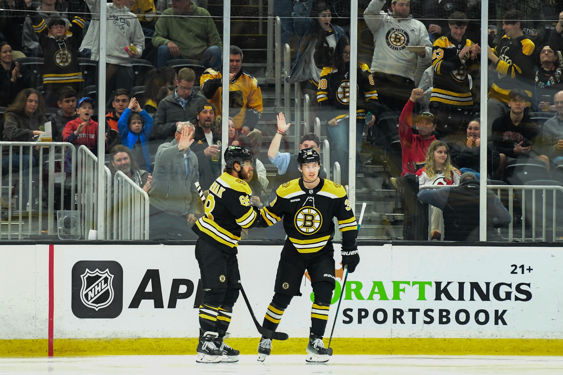  Carolina vs Boston AI Prediction: Free NHL Betting Insights for Nov 01. Credit USA TODAY/IMAGN