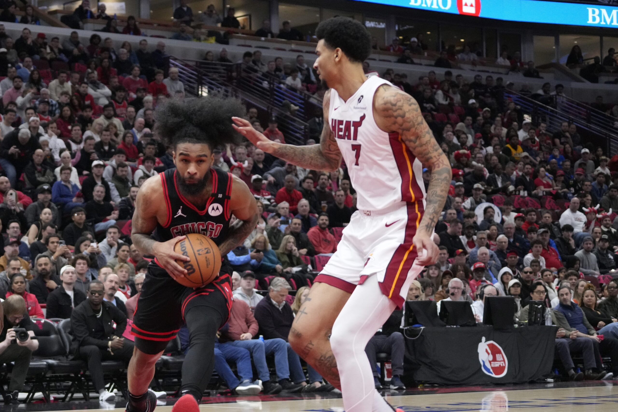  Houston vs Miami AI Prediction: Free NBA Betting Insights for Jan 01. Credit USA TODAY/IMAGN