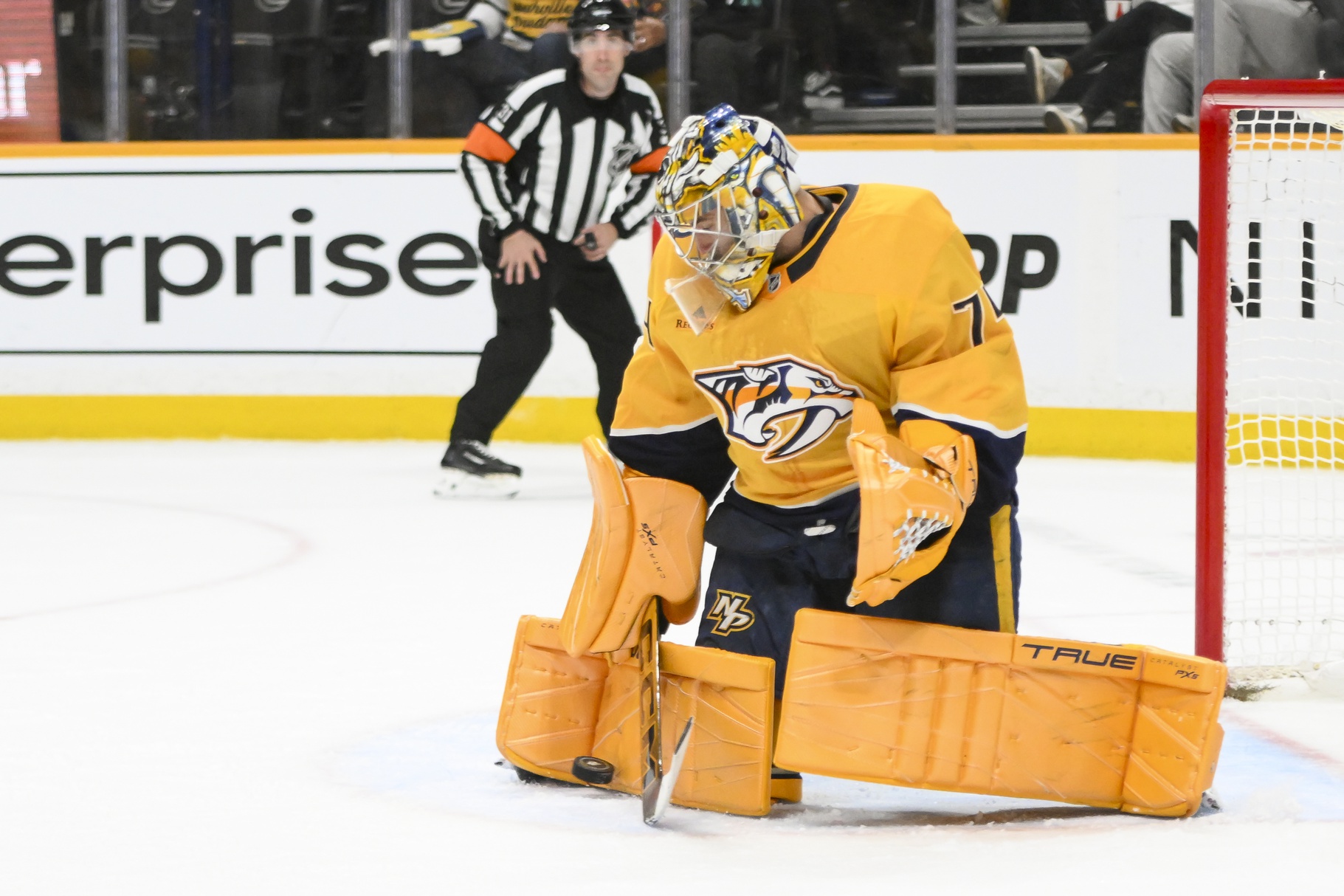  Nashville vs Los Angeles AI Prediction: Free NHL Betting Insights for Apr 06. Credit USA TODAY/IMAGN