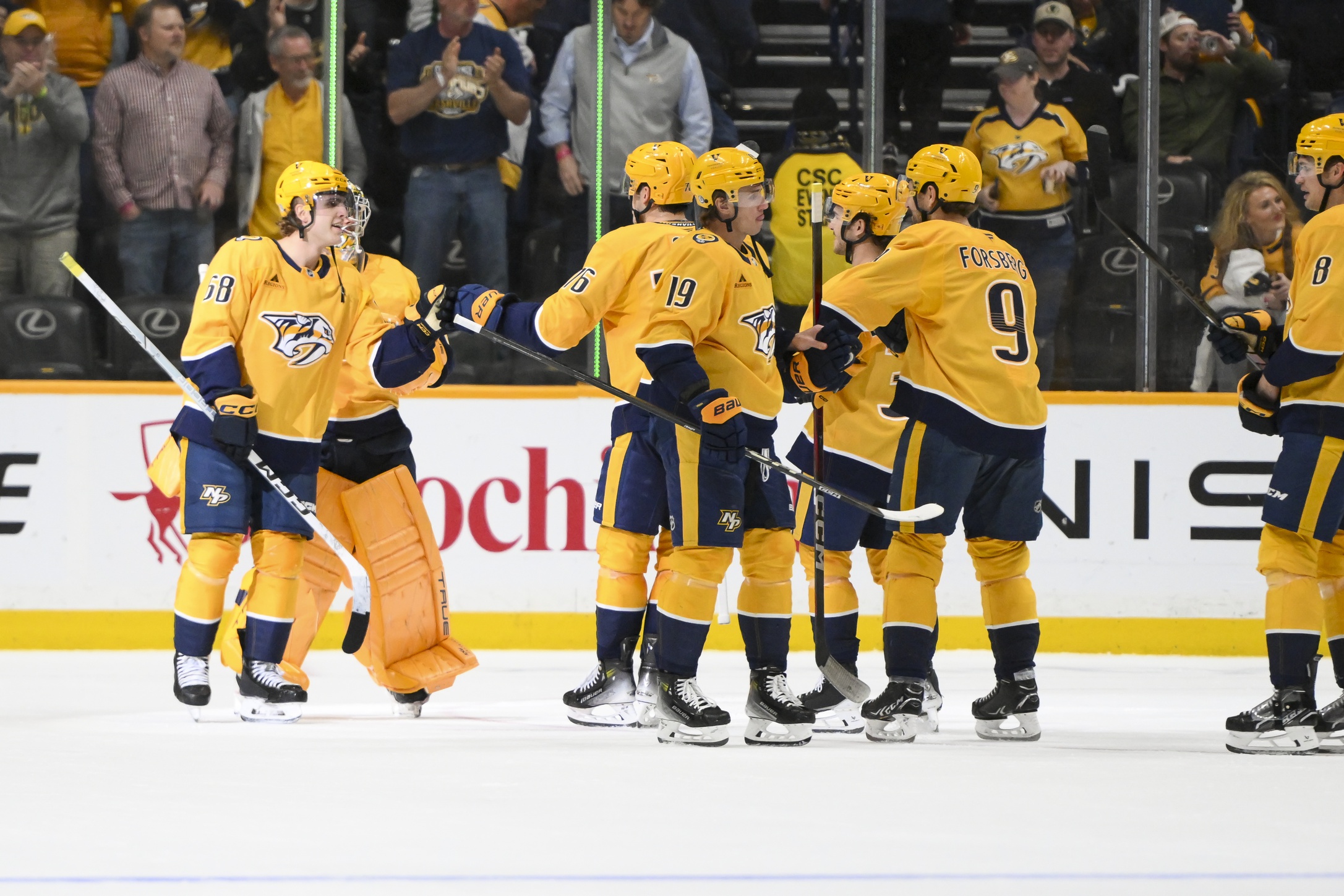  Utah vs Nashville AI Prediction: Free NHL Betting Insights for Oct 11. Credit USA TODAY/IMAGN