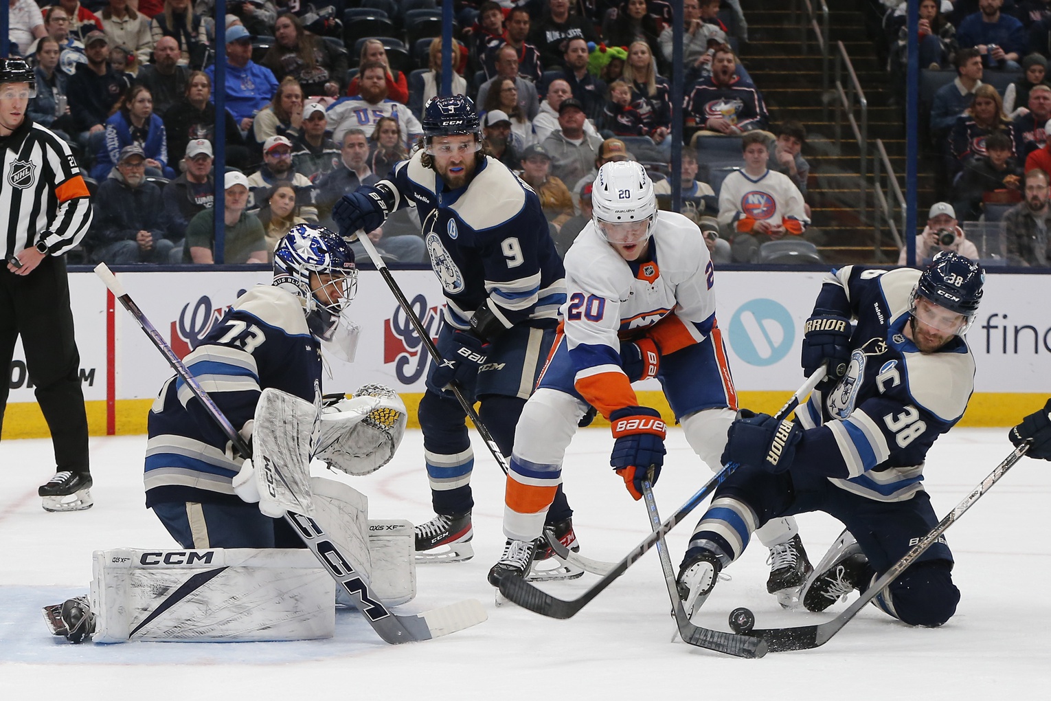  Columbus vs Montreal AI Prediction: Free NHL Betting Insights for Apr 11. Credit USA TODAY/IMAGN