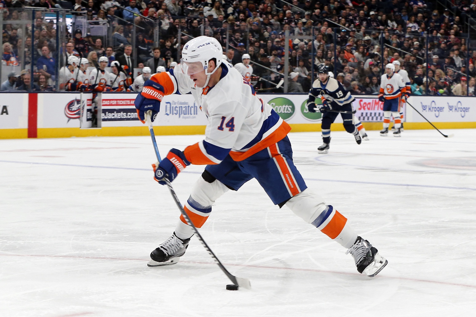  Winnipeg vs New York AI Prediction: Free NHL Betting Insights for Oct 13. Credit USA TODAY/IMAGN