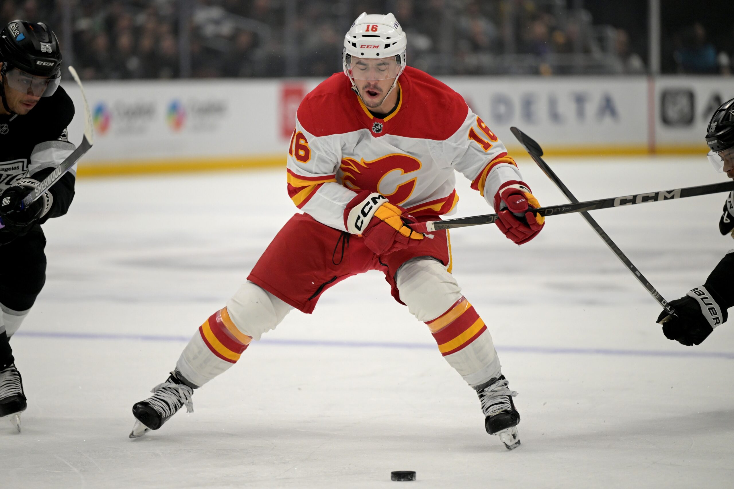  Utah vs Calgary AI Prediction: Free NHL Betting Insights for Dec 06. Credit USA TODAY/IMAGN