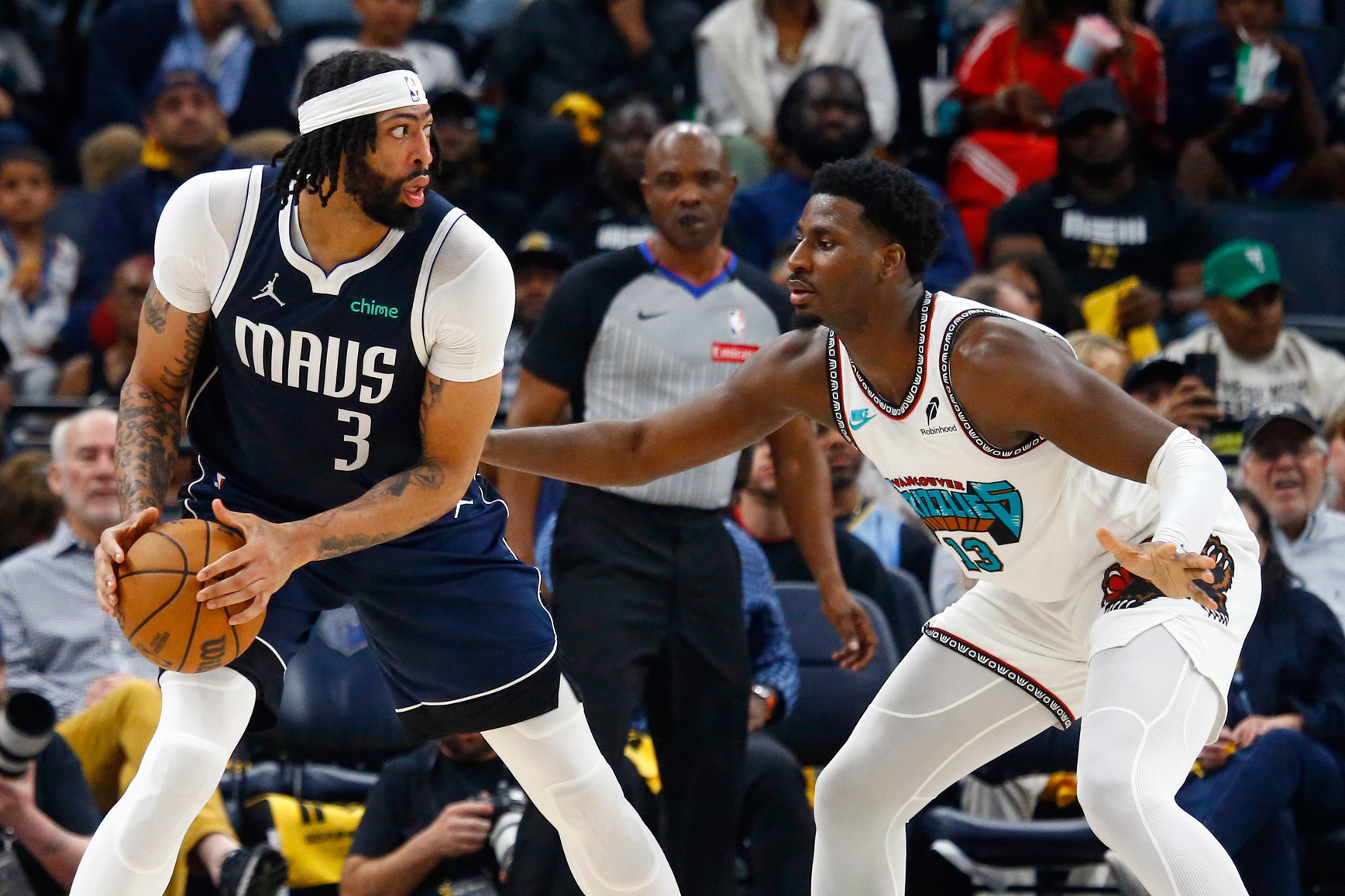  Milwaukee vs Dallas AI Prediction: Free NBA Betting Insights for Jan 01. Credit USA TODAY/IMAGN