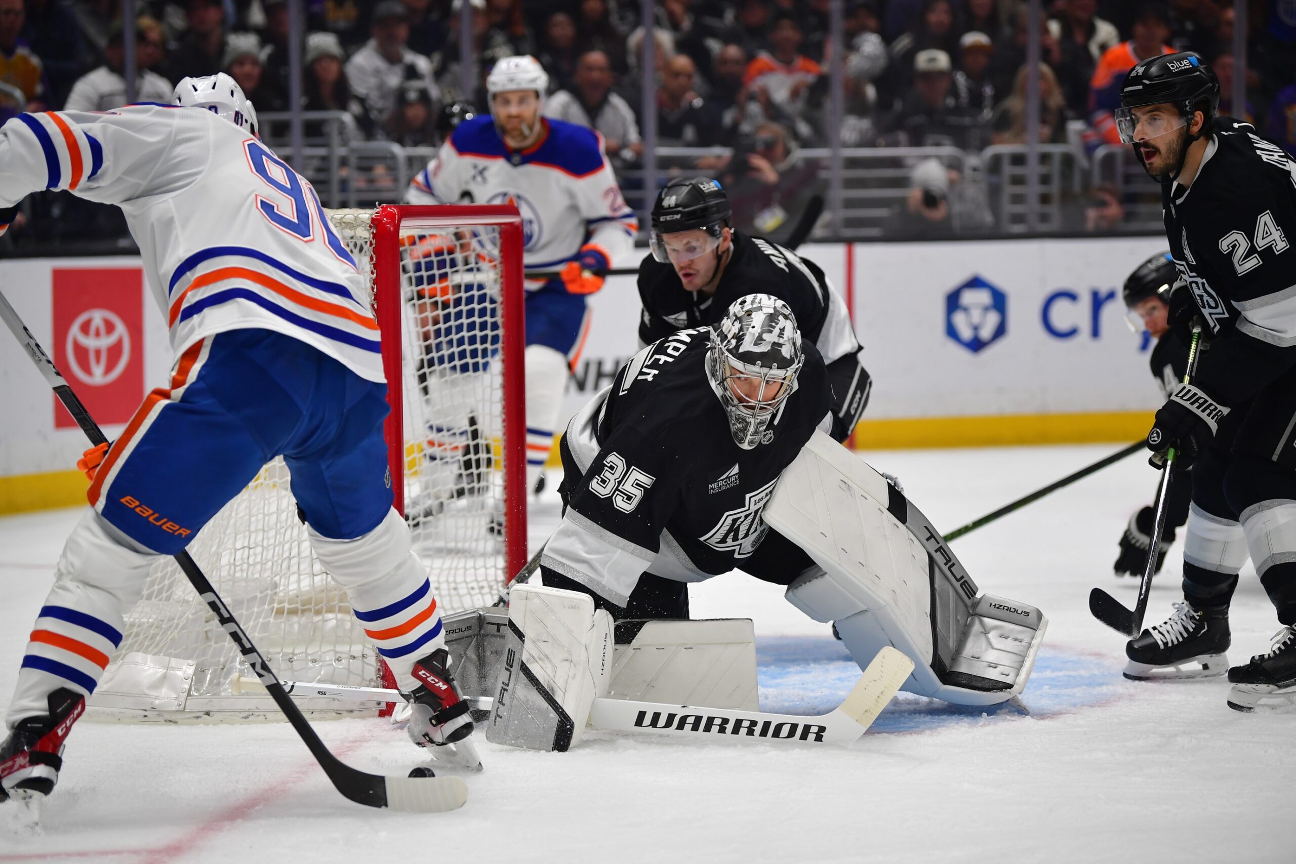  Calgary vs Los Angeles AI Prediction: Free NHL Betting Insights for Dec 13. Credit USA TODAY/IMAGN
