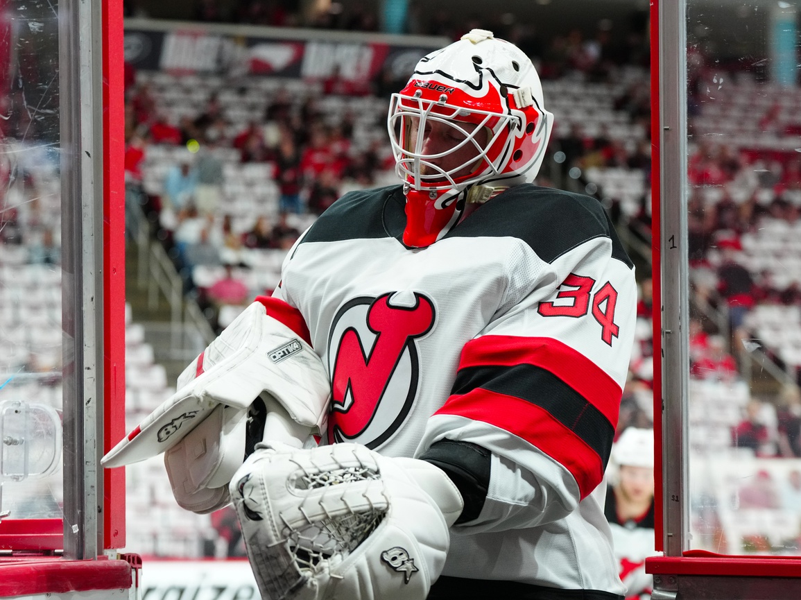  New Jersey vs Pittsburgh AI Prediction: Free NHL Betting Insights for Feb 26. Credit USA TODAY/IMAGN