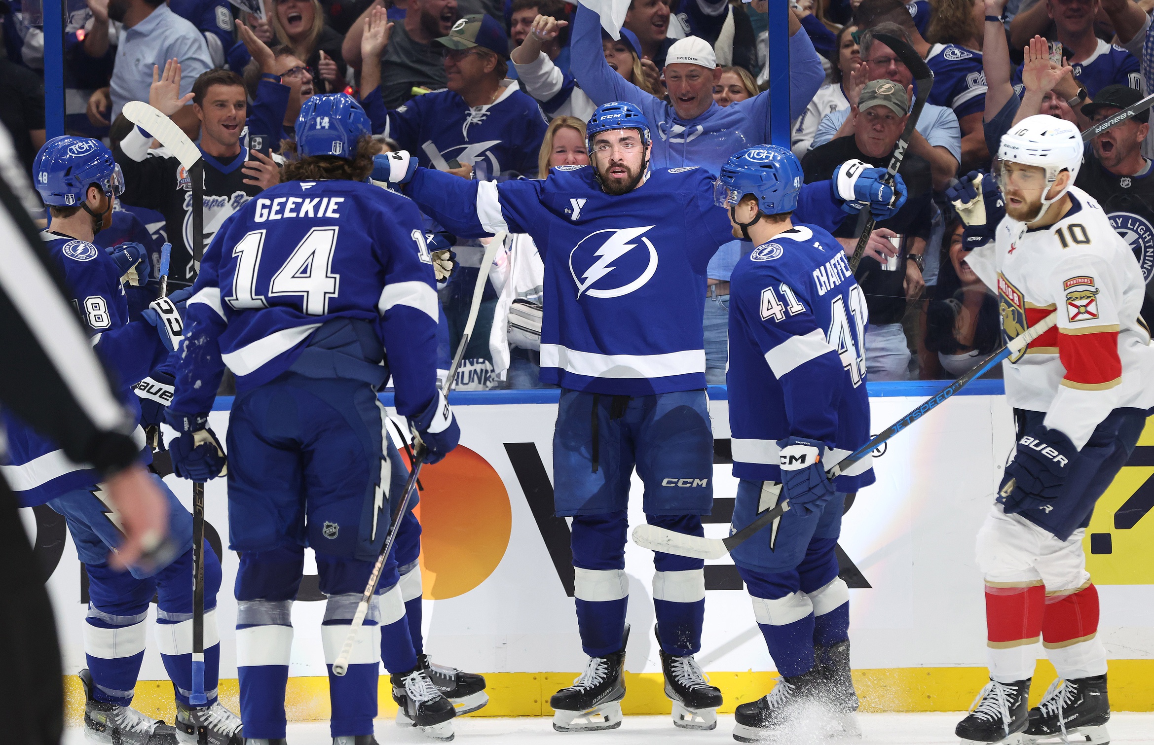  Carolina vs Tampa Bay AI Prediction: Free NHL Betting Insights for Dec 20. Credit USA TODAY/IMAGN