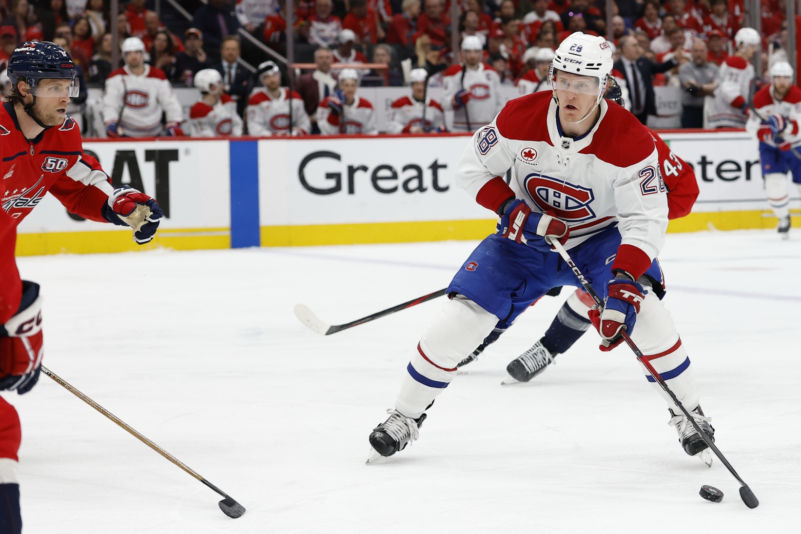  Florida vs Montreal AI Prediction: Free NHL Betting Insights for Jan 08. Credit USA TODAY/IMAGN
