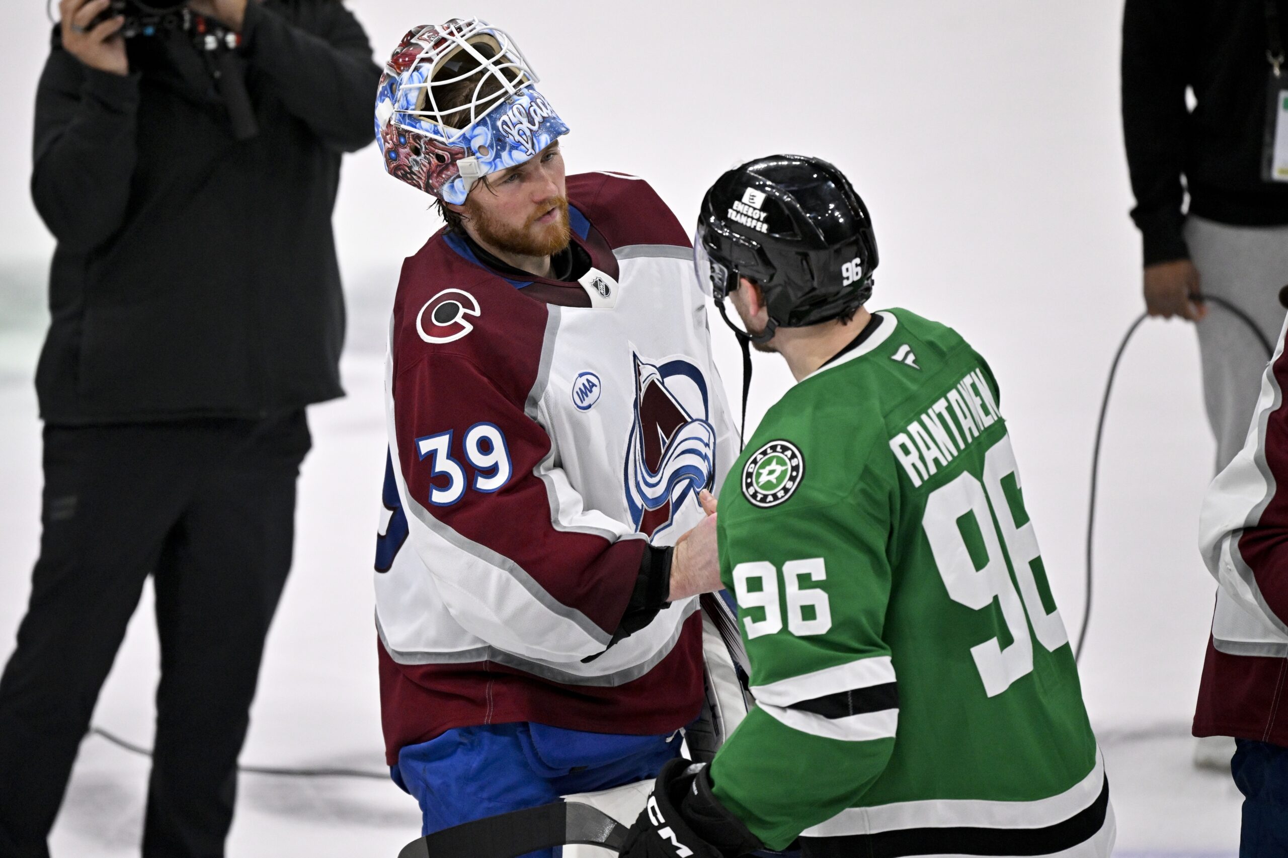  Carolina vs Colorado AI Prediction: Free NHL Betting Insights for Oct 23. Credit USA TODAY/IMAGN