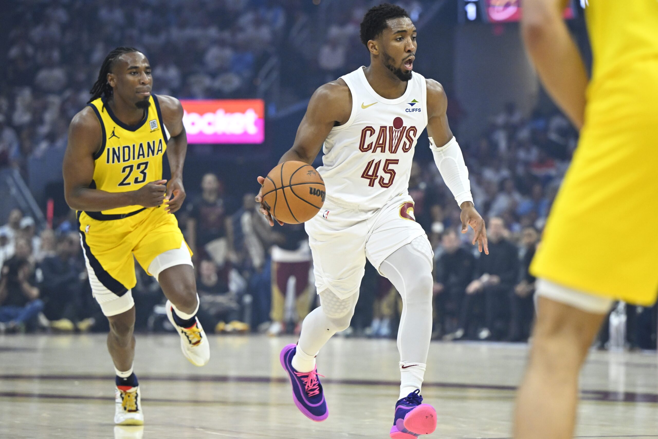  Golden State vs Cleveland AI Prediction: Free NBA Betting Insights for Jan 01. Credit USA TODAY/IMAGN