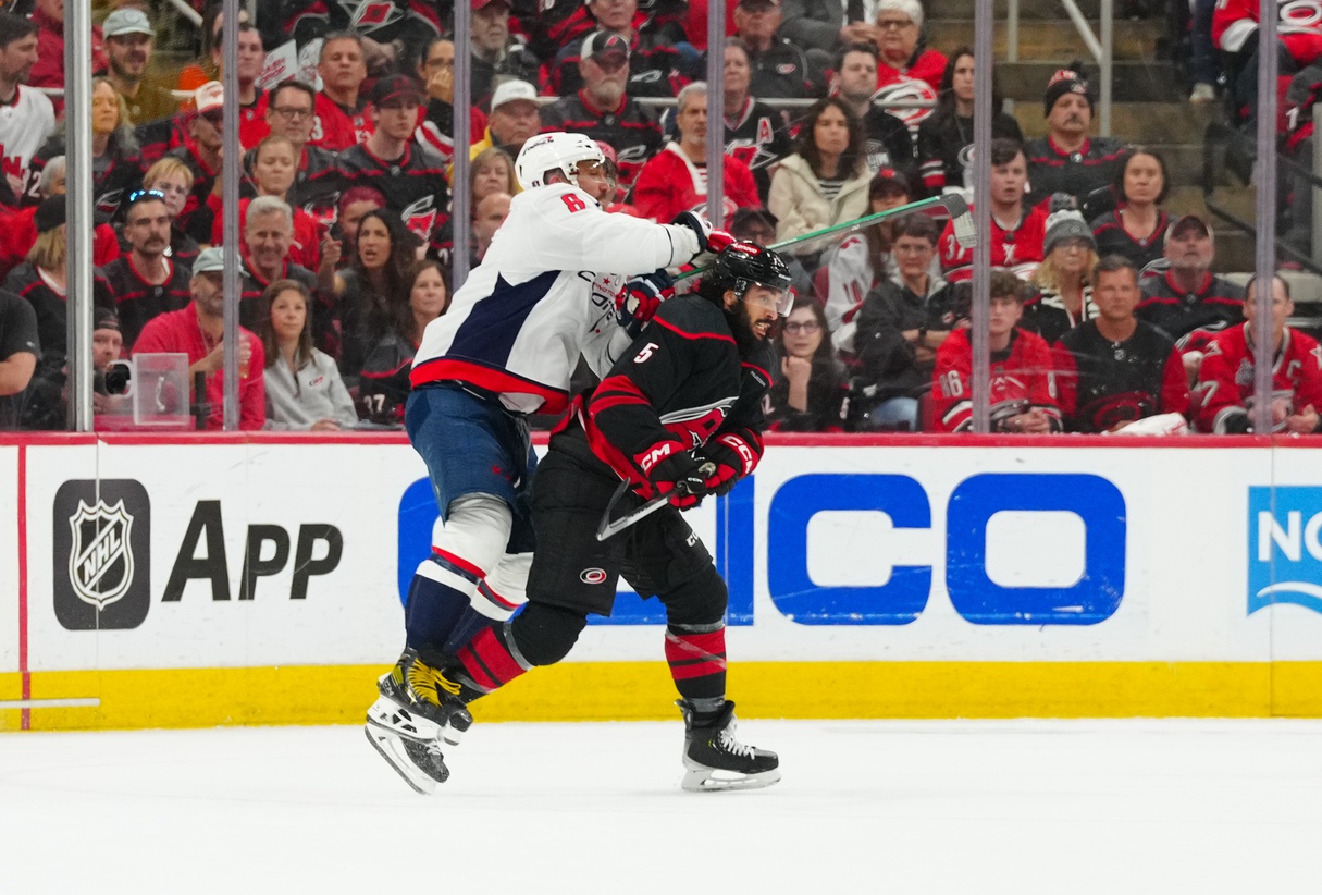  Buffalo vs Washington AI Prediction: Free NHL Betting Insights for Apr 04. Credit USA TODAY/IMAGN