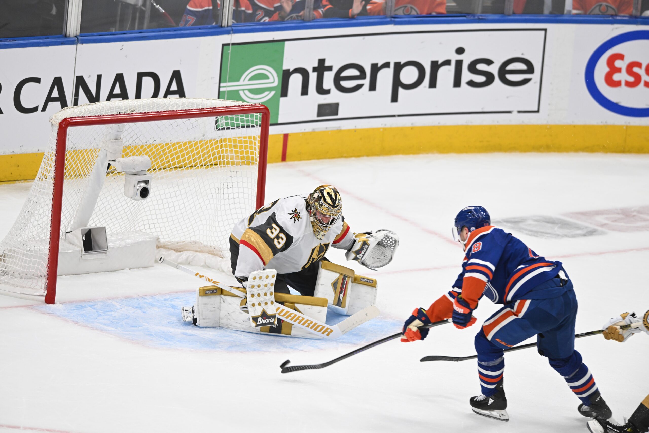  Los Angeles vs Vegas AI Prediction: Free NHL Betting Insights for Oct 08. Credit USA TODAY/IMAGN