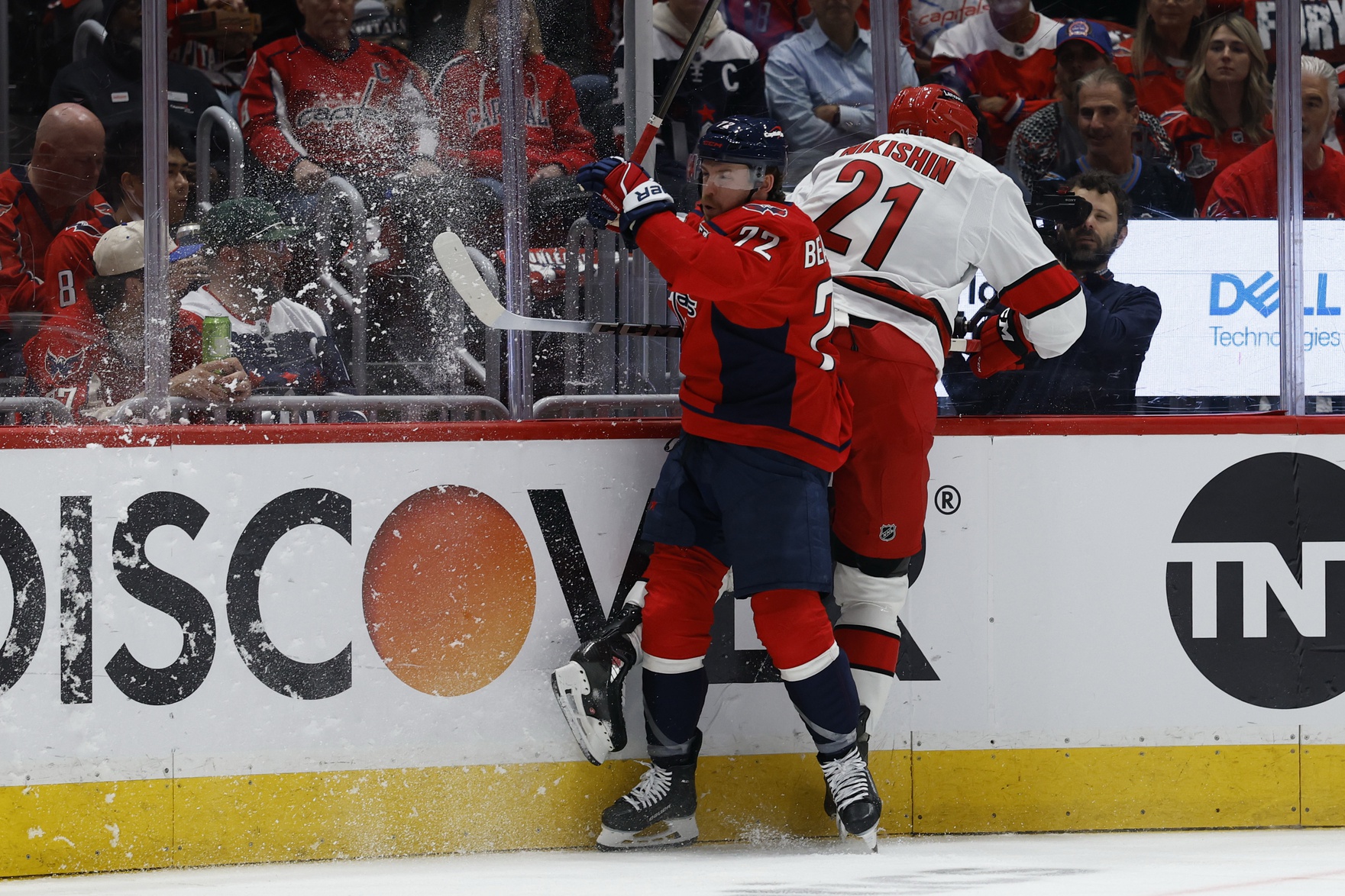  Washington vs New York AI Prediction: Free NHL Betting Insights for Apr 05. Credit USA TODAY/IMAGN