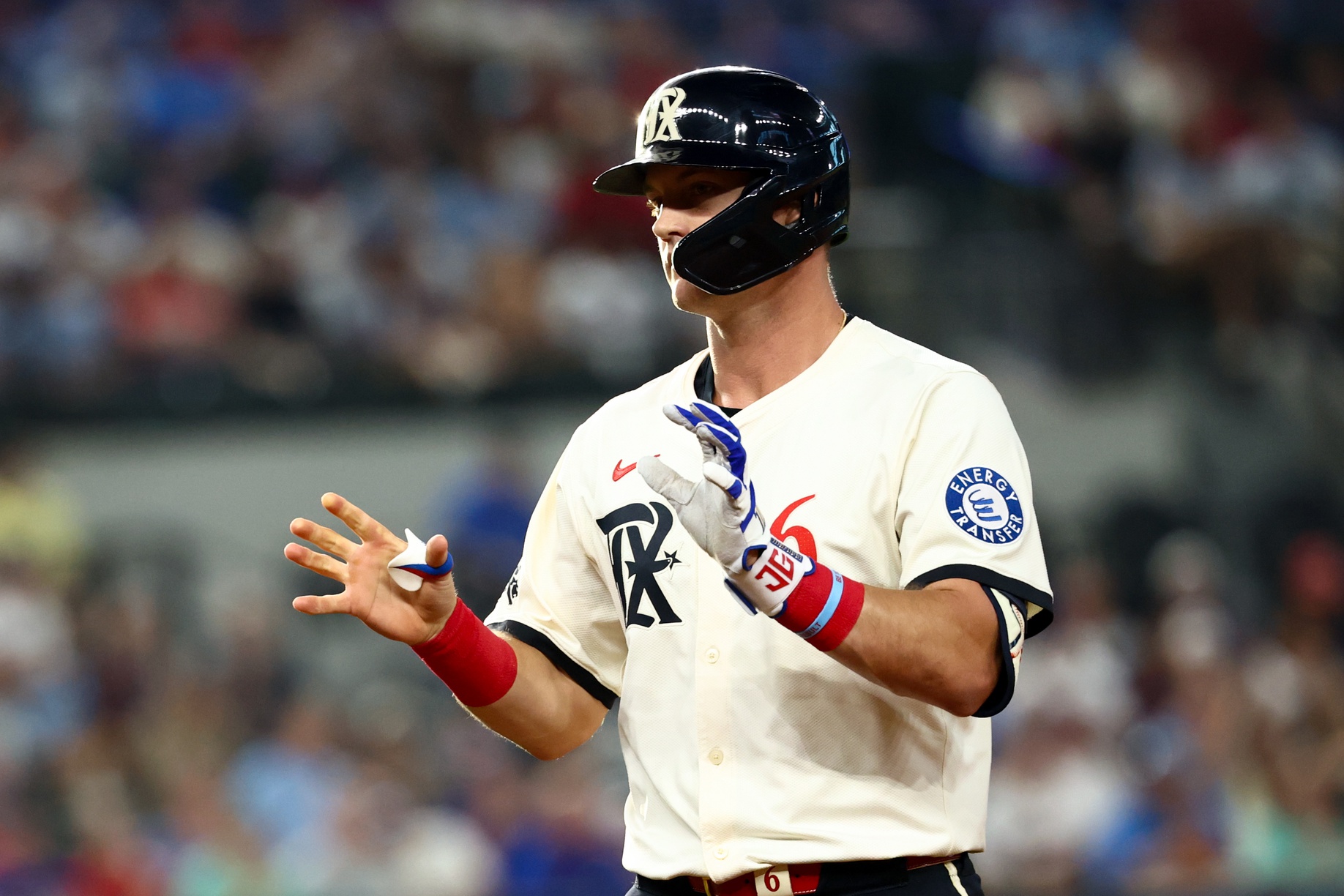 The Philadelphia Phillies travel to face the Texas Rangers at Globe Life Field on Saturday, August 9, with Philly looking to build on a strong road showing and Texas aiming to leverage home-field energy and power-hitting potential. Odds makers give the Phillies a modest edge, with the run line favoring them at –1.5 and an over/under set in the mid-7s, signaling expectations for a close, pitching-tilt contest. Philadelphia vs Texas AI Prediction: Free MLB Betting Insights for Aug 09. Credit USA TODAY/IMAGN