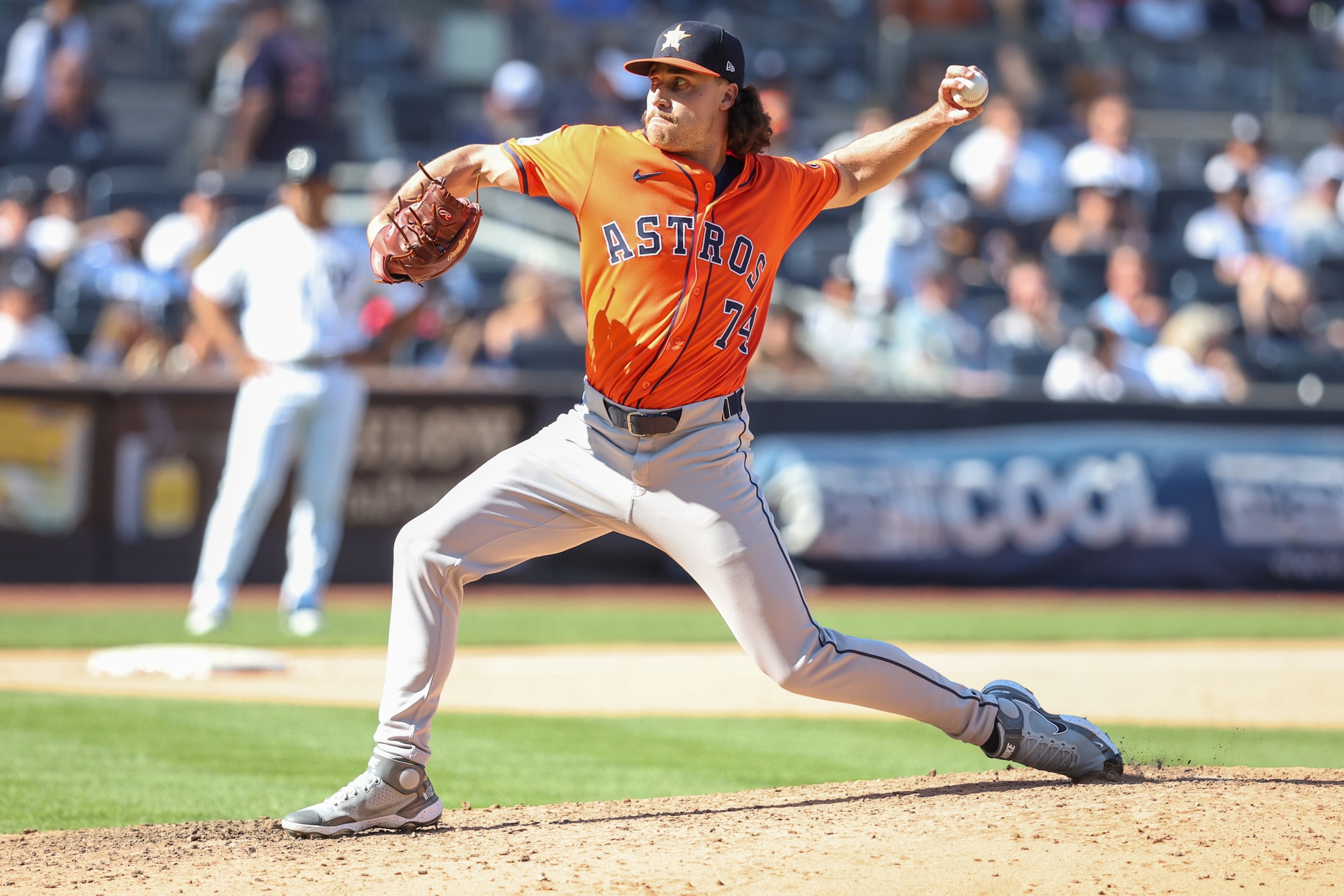 Sunday’s finale at Yankee Stadium (Aug 10, 2025) pits the Astros against the Yankees with first pitch set for 1:35 p.m. ET. MLB’s board lists Jason Alexander (RHP) for Houston against New York’s Max Fried (LHP) in a marquee righty-lefty matchup. Houston vs New York Yankees AI Prediction: Free MLB Betting Insights for Aug 10. Credit USA TODAY/IMAGN