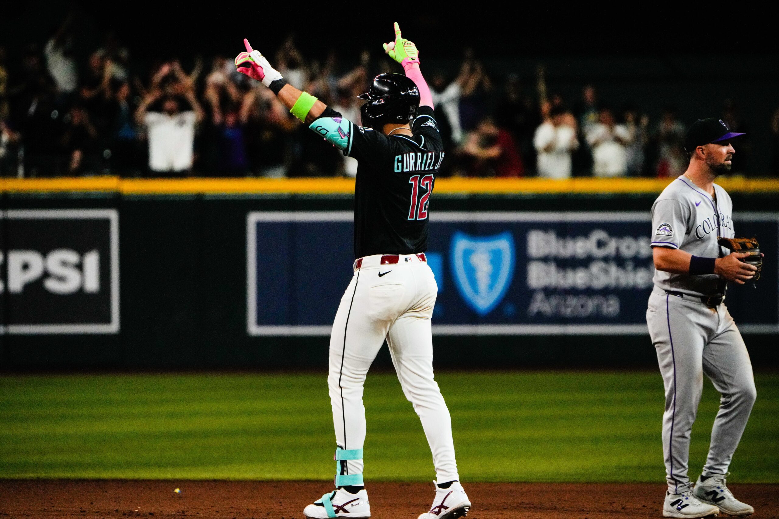 Sunday, August 10, 2025 opens a late-afternoon duel at Chase Field as the Colorado Rockies visit the Arizona Diamondbacks. Arizona enters as a clear favorite—projected around -229—while the total sits near 9 runs, hinting at a potentially low-scoring, pitcher-controlled game. Colorado vs Arizona AI Prediction: Free MLB Betting Insights for Aug 10. Credit USA TODAY/IMAGN