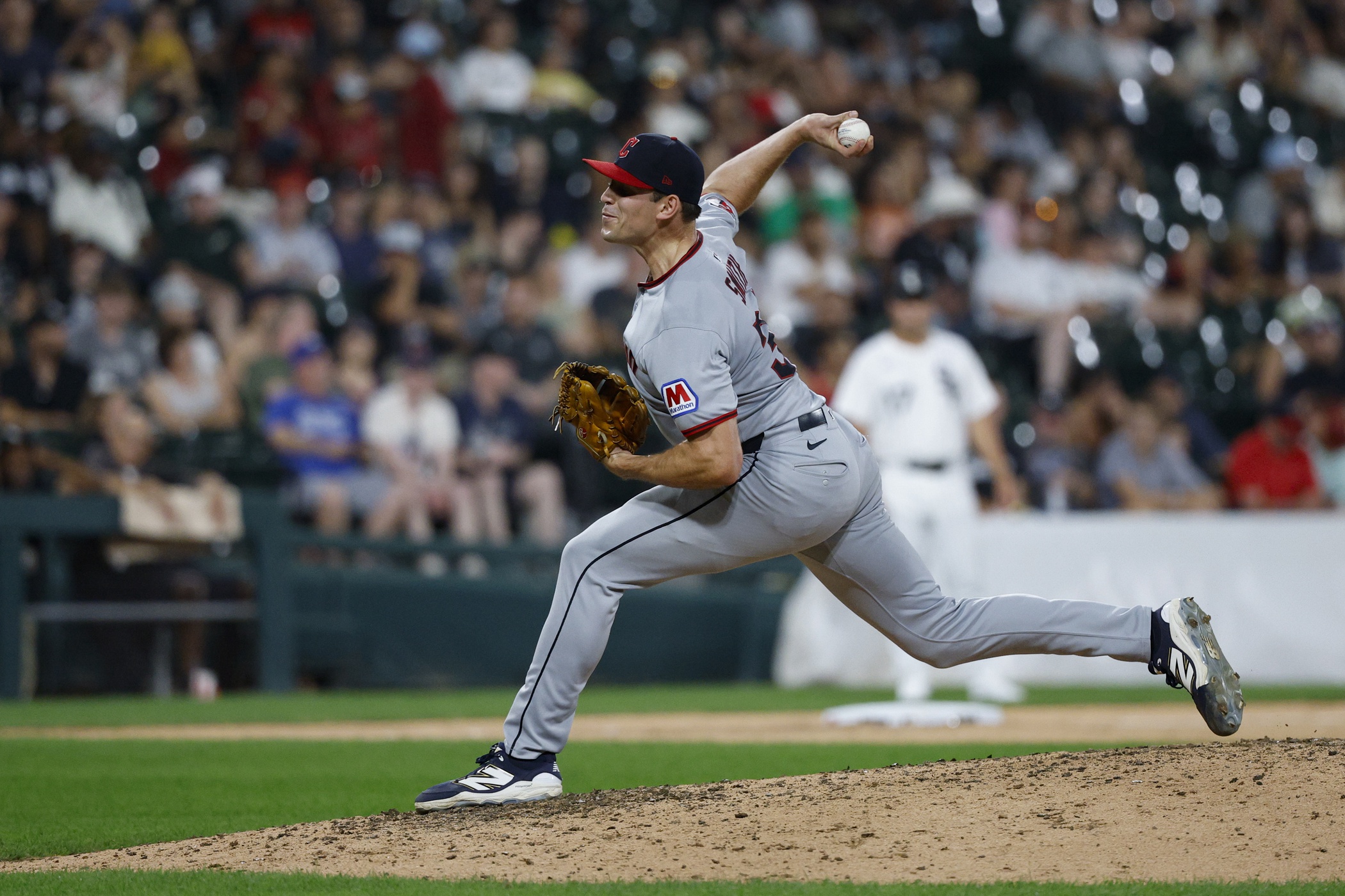 Sunday, August 10, 2025, sees the Cleveland Guardians visiting the Chicago White Sox at Rate Field for a divisional showdown, with first pitch scheduled for 2:10 p.m. ET. The Guardians enter as moderate favorites, and the projected totals suggest a competitive, mid-range scoring affair. Cleveland vs Chicago White Sox AI Prediction: Free MLB Betting Insights for Aug 10. Credit USA TODAY/IMAGN