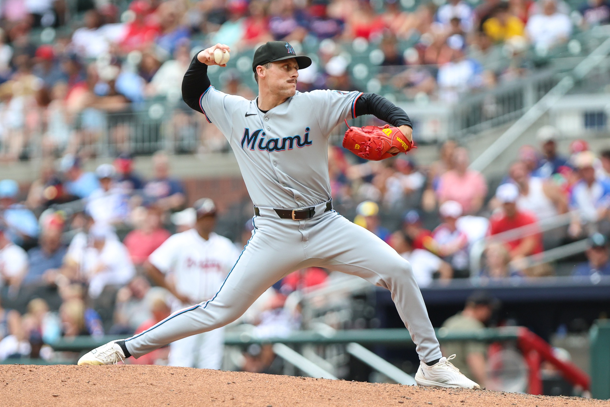 The Miami Marlins visit the Cleveland Guardians at Progressive Field on Tuesday, August 12, 2025, in a matchup currently listing Janson Junk for Miami against Cleveland left‑hander Logan Allen. Cleveland is modestly favored at home with totals hovering around 9, pointing to a competitive, medium‑scoring environment. Miami vs Cleveland AI Prediction: Free MLB Betting Insights for Aug 12. Credit USA TODAY/IMAGN